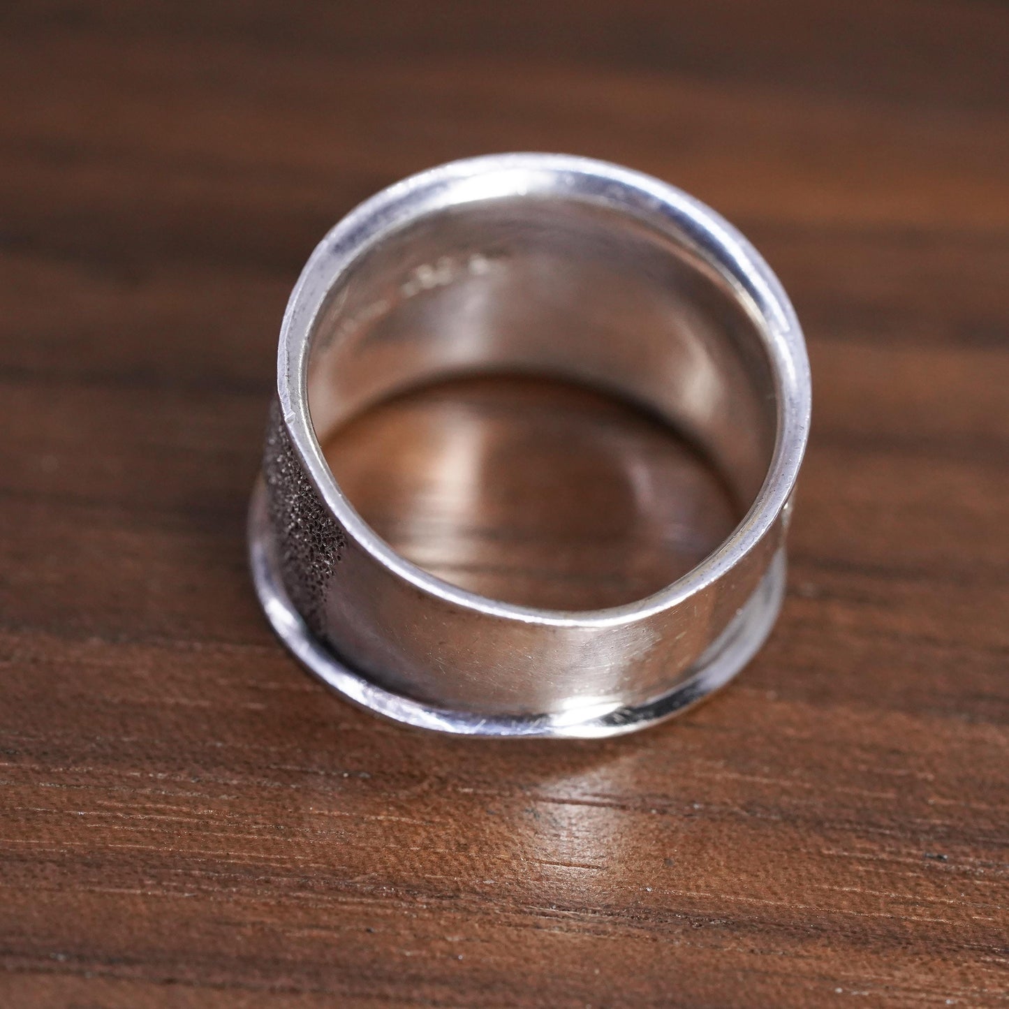 Size 7, vintage Sterling silver handmade ring, glittering 925 ribbed band