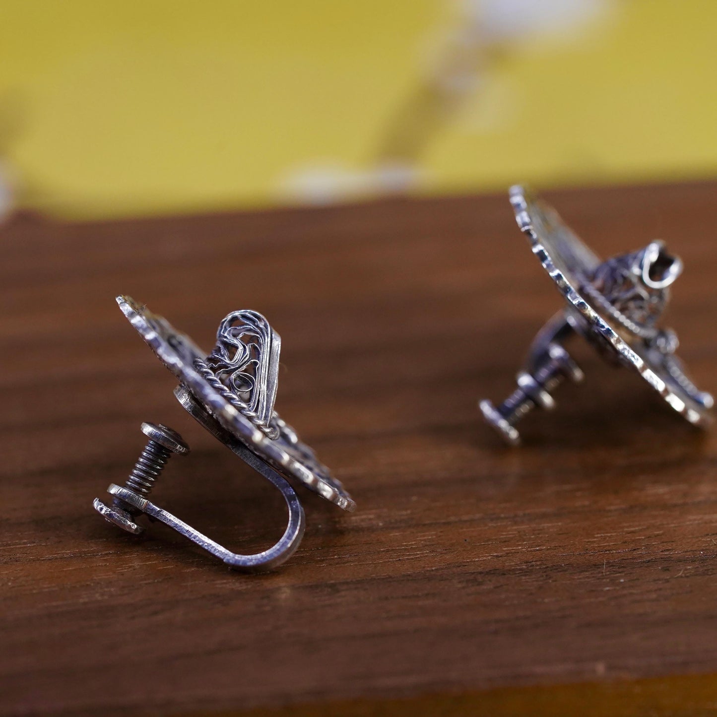 Mexican Sterling silver screw back earrings, 925 filigree mexican hat sombrero