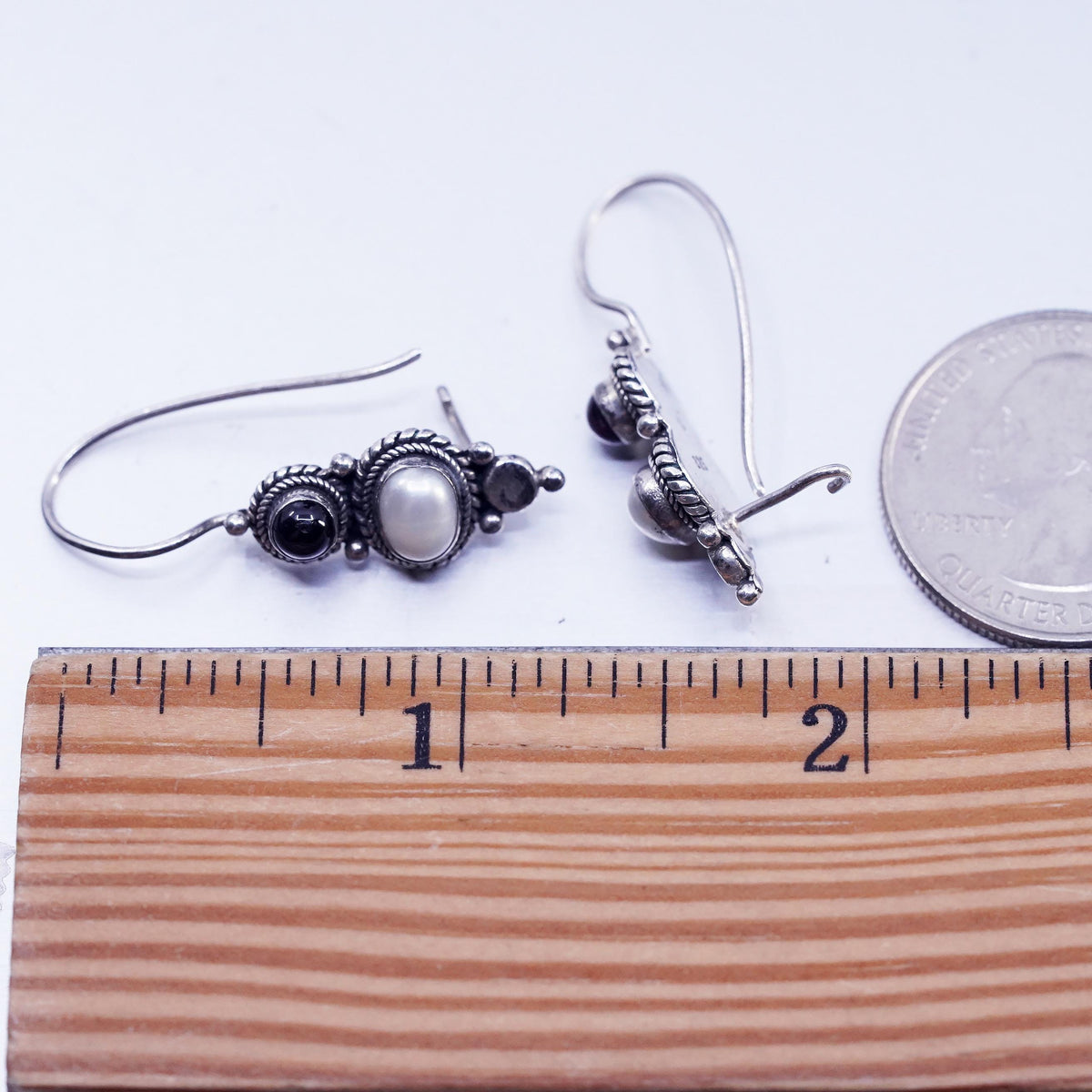 Vintage Sterling 925 silver handmade earrings with white pearl and garnet beads