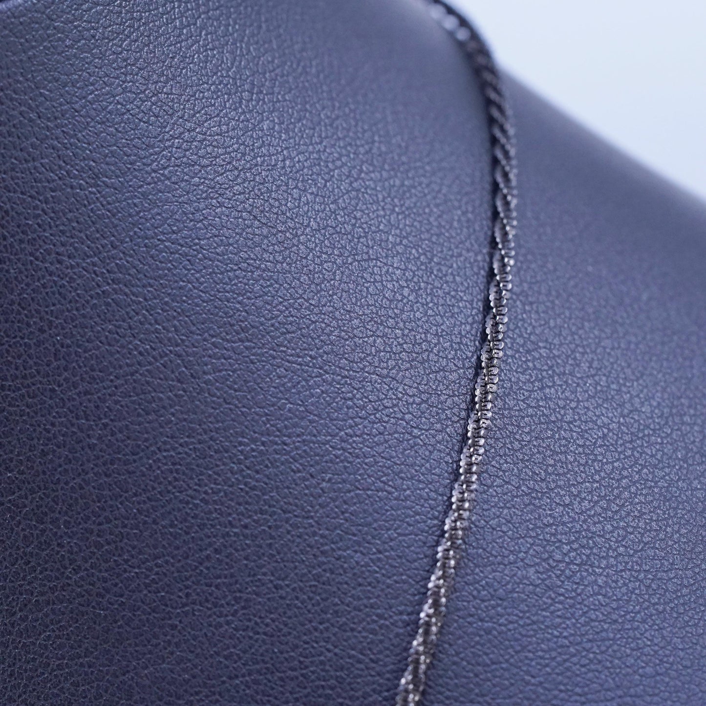 20", vintage Italian oxidized Sterling 925 silver twisted curb chain necklace