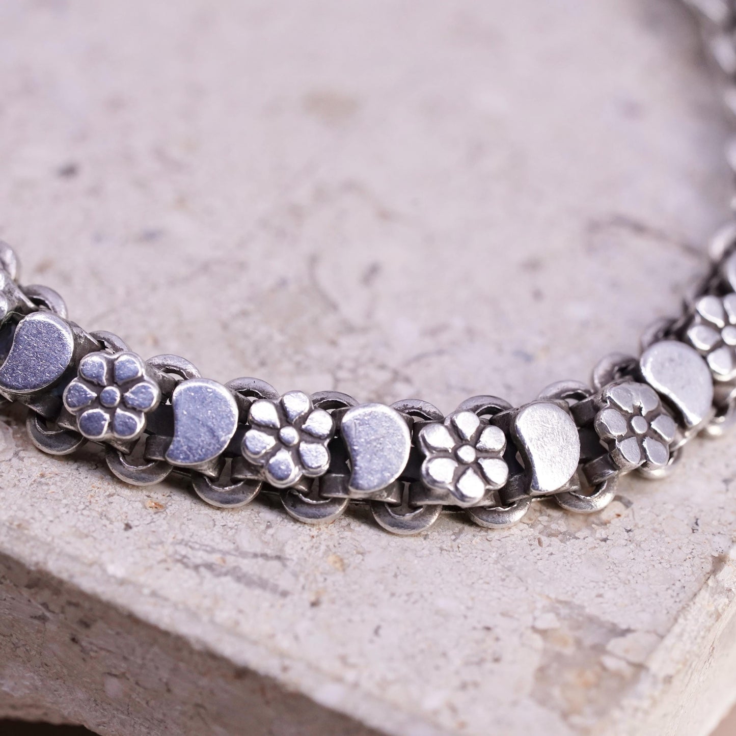 7.25", vintage Sterling silver handmade tennis bracelet, 925 flower links