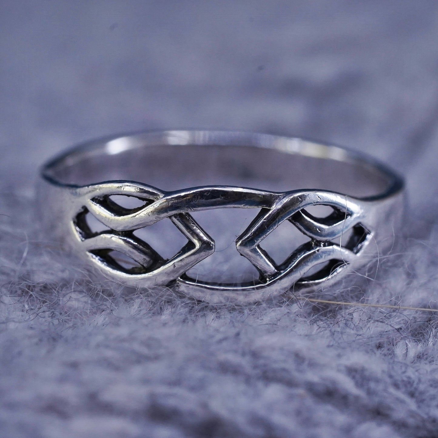 Size 8, vintage Sterling handmade ring, irish celtic knot 925 silver band