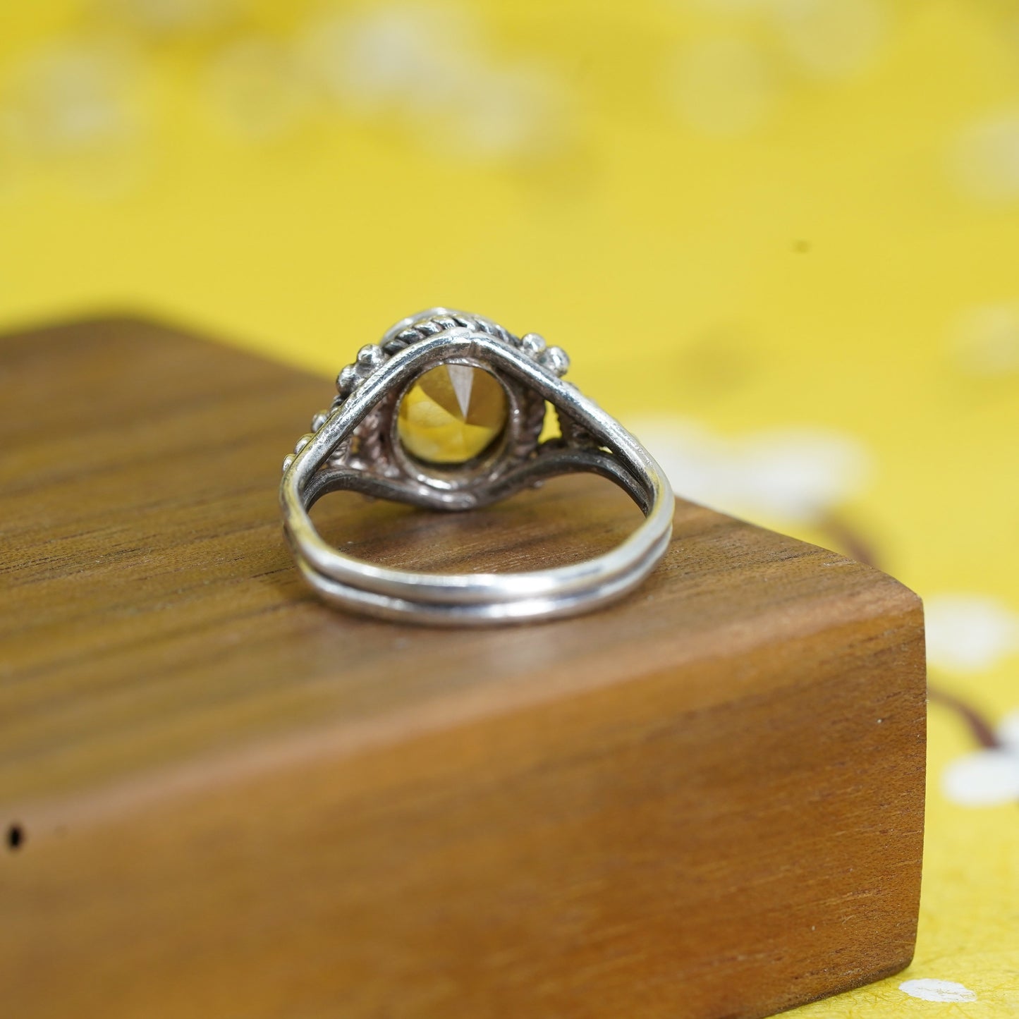 Size 7, vintage Sterling 925 silver handmade statement ring with citrine beads