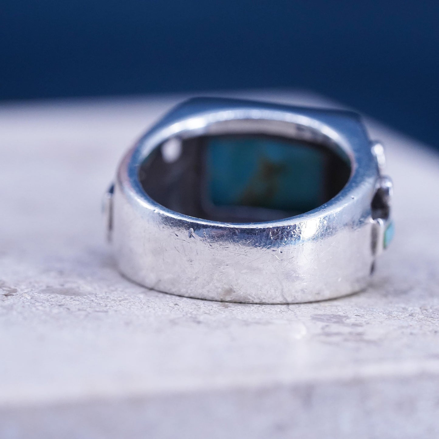 Size 7, vintage Sterling 925 silver handmade ring with turquoise