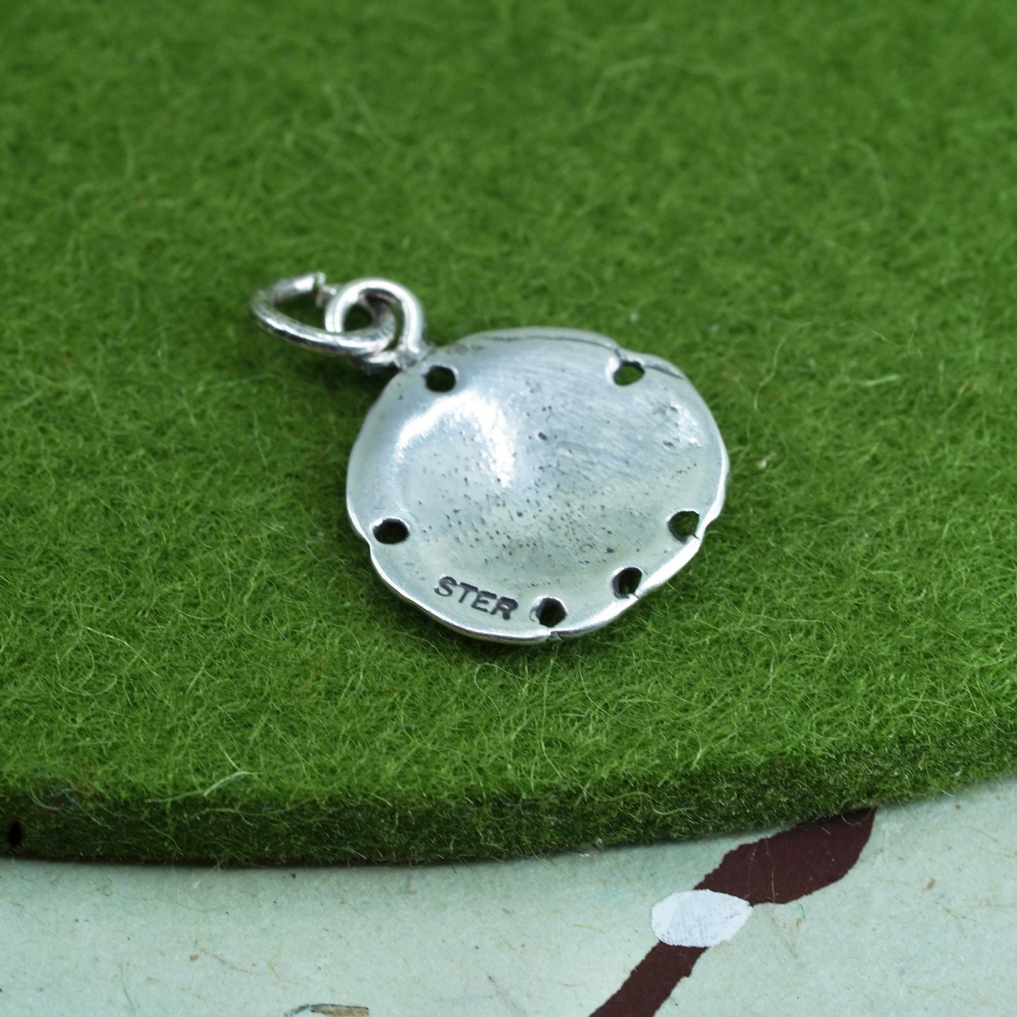 Vintage Sterling silver handmade pendant, 925 Sandollar charm
