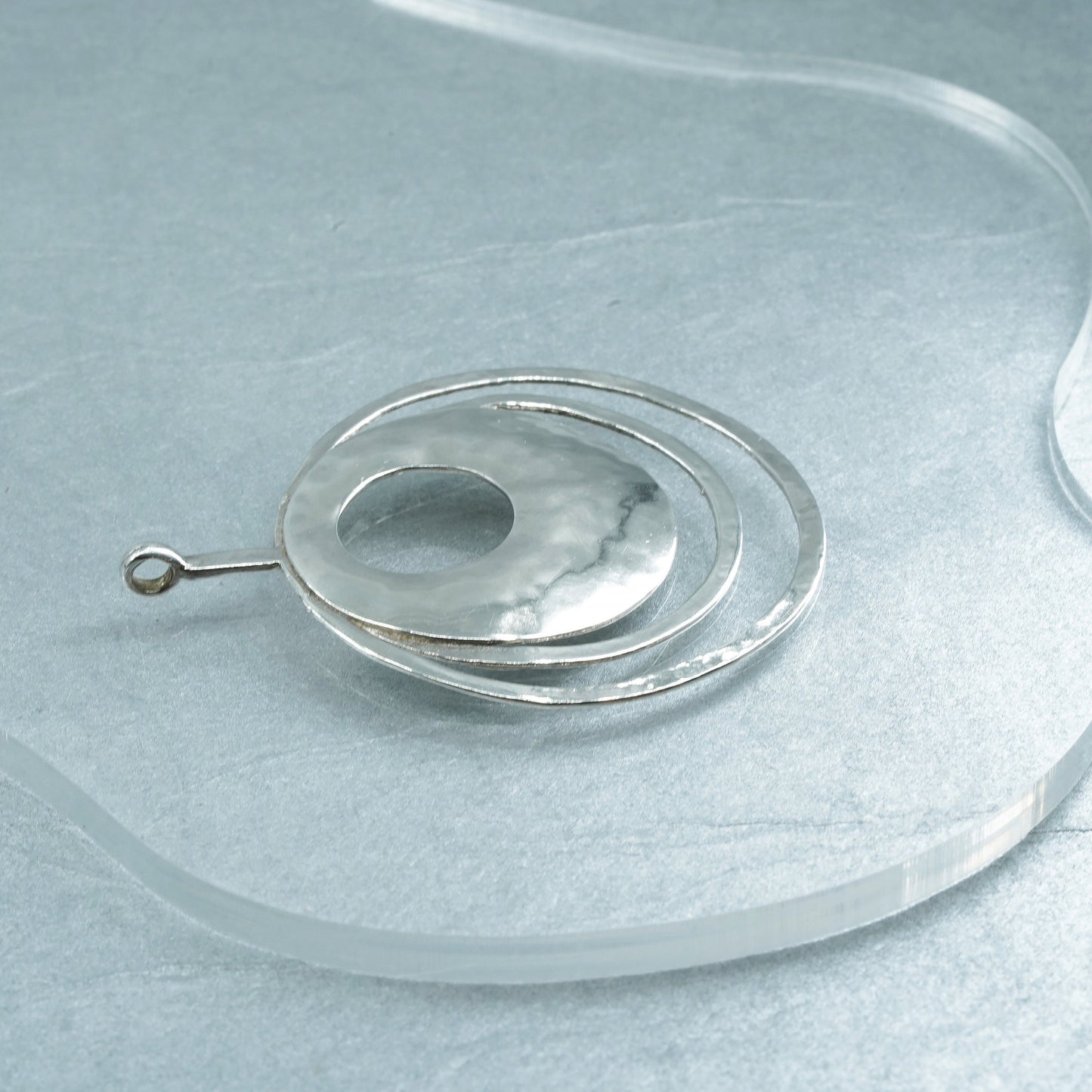 Retired Silpada Sterling Silver Perspectiva Full Circle Pendant Necklace N1329