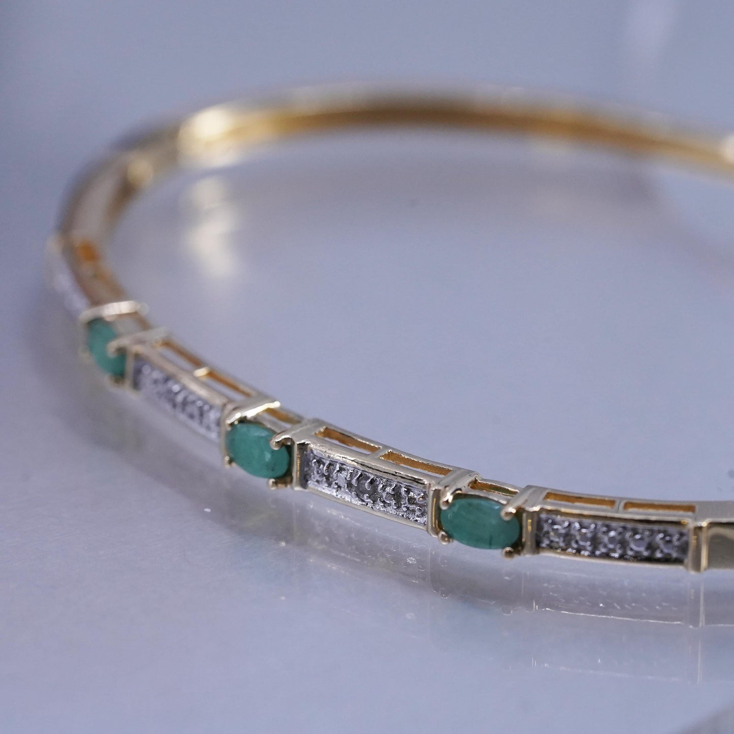 7", vermeil gold over Sterling 925 silver bracelet, hinged bangle jade diamond