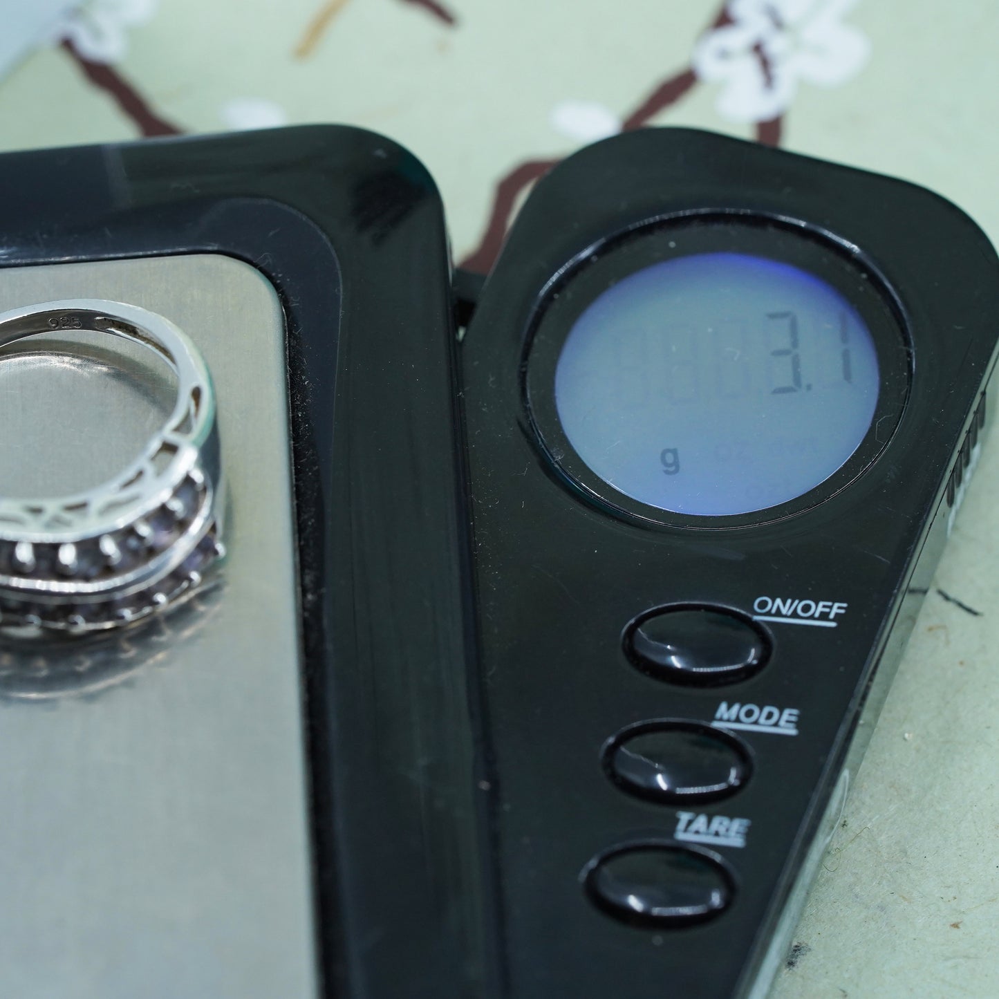 Size 7, vintage Sterling 925 silver engagement ring with CZ
