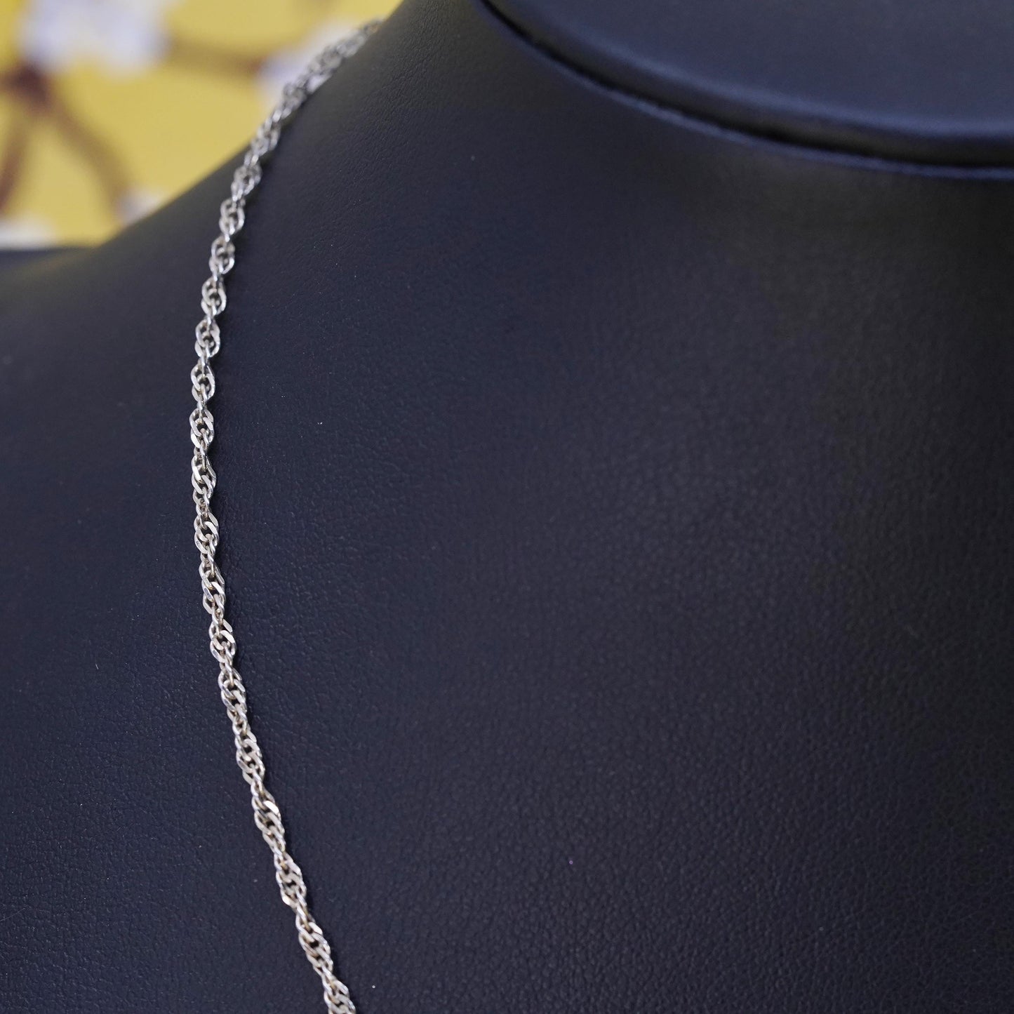 16" 2mm, vintage Sterling silver necklace, Italy 925 twisted curb chain