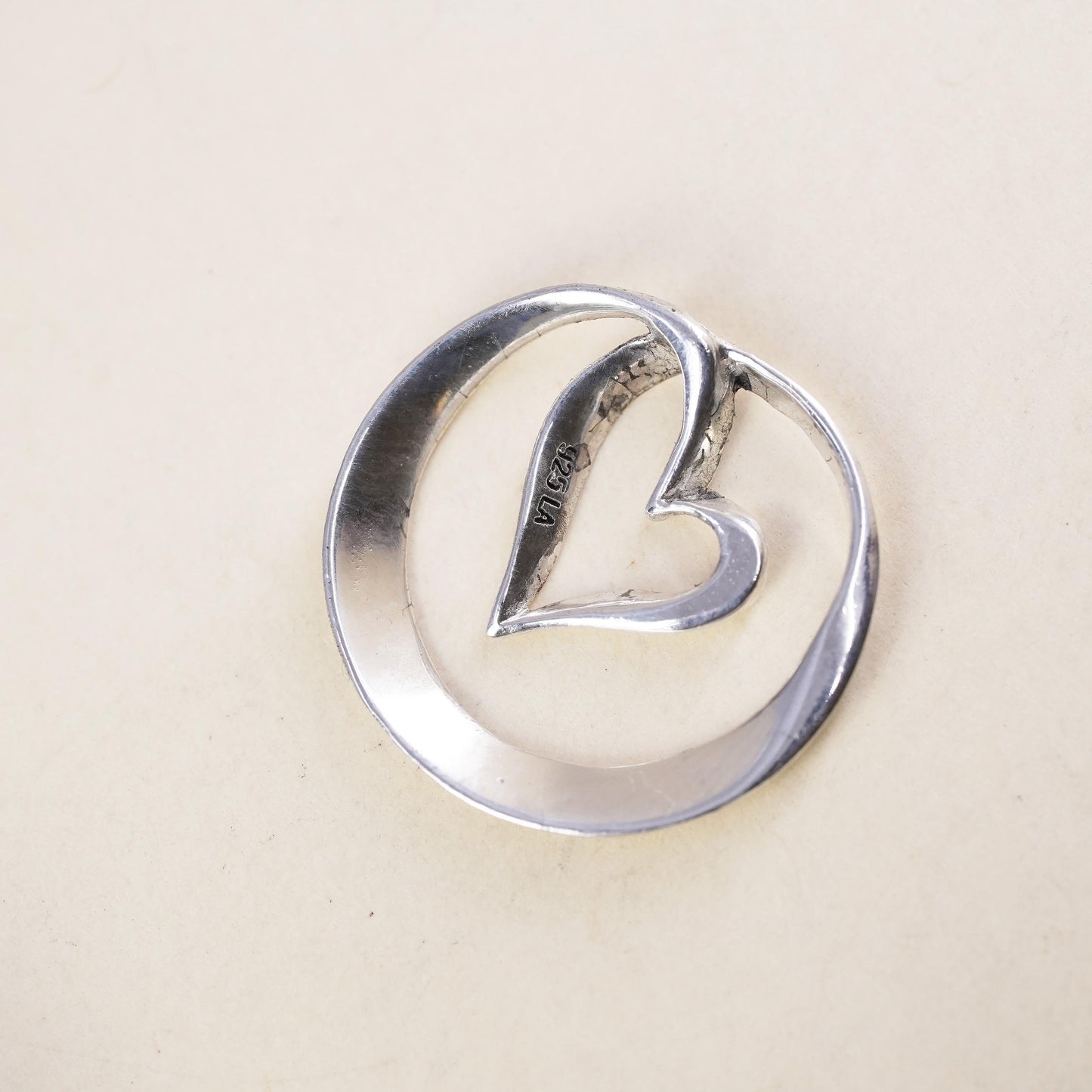 Sterling silver inspirational quote pendant, 925 heart "daughters like flowers