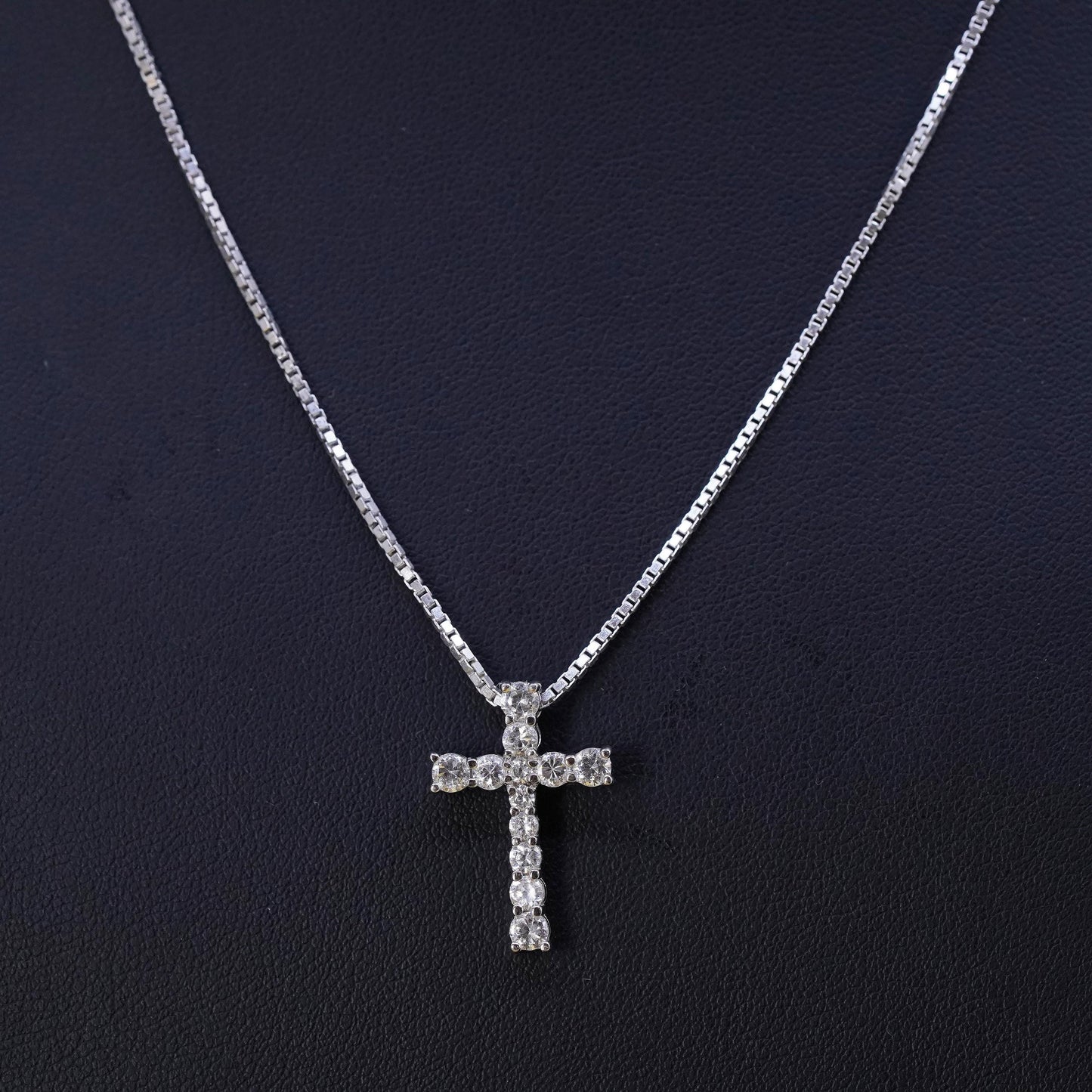 18", 1mm, vintage Sterling 925 Silver box chain necklace with cross pendant