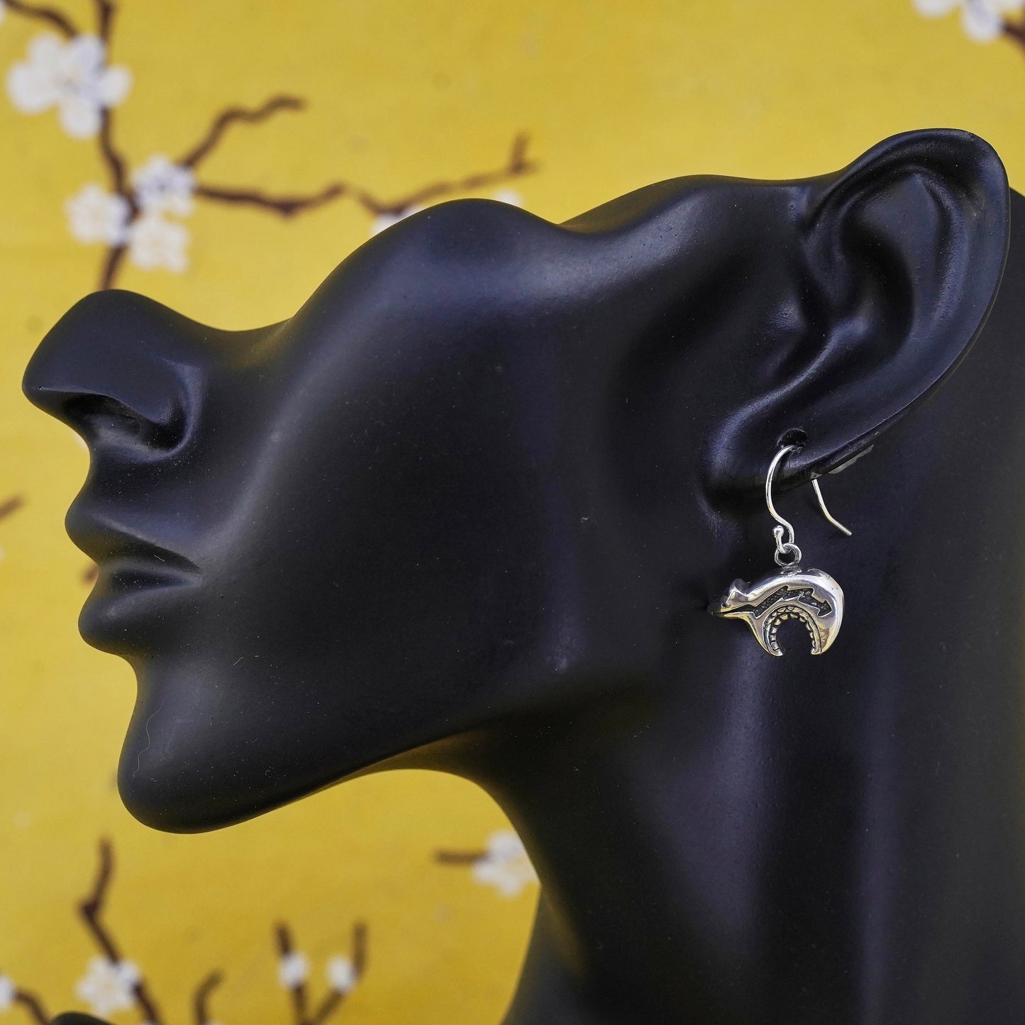 Vintage Native American Southwestern 925 Sterling silver bear handmade earrings