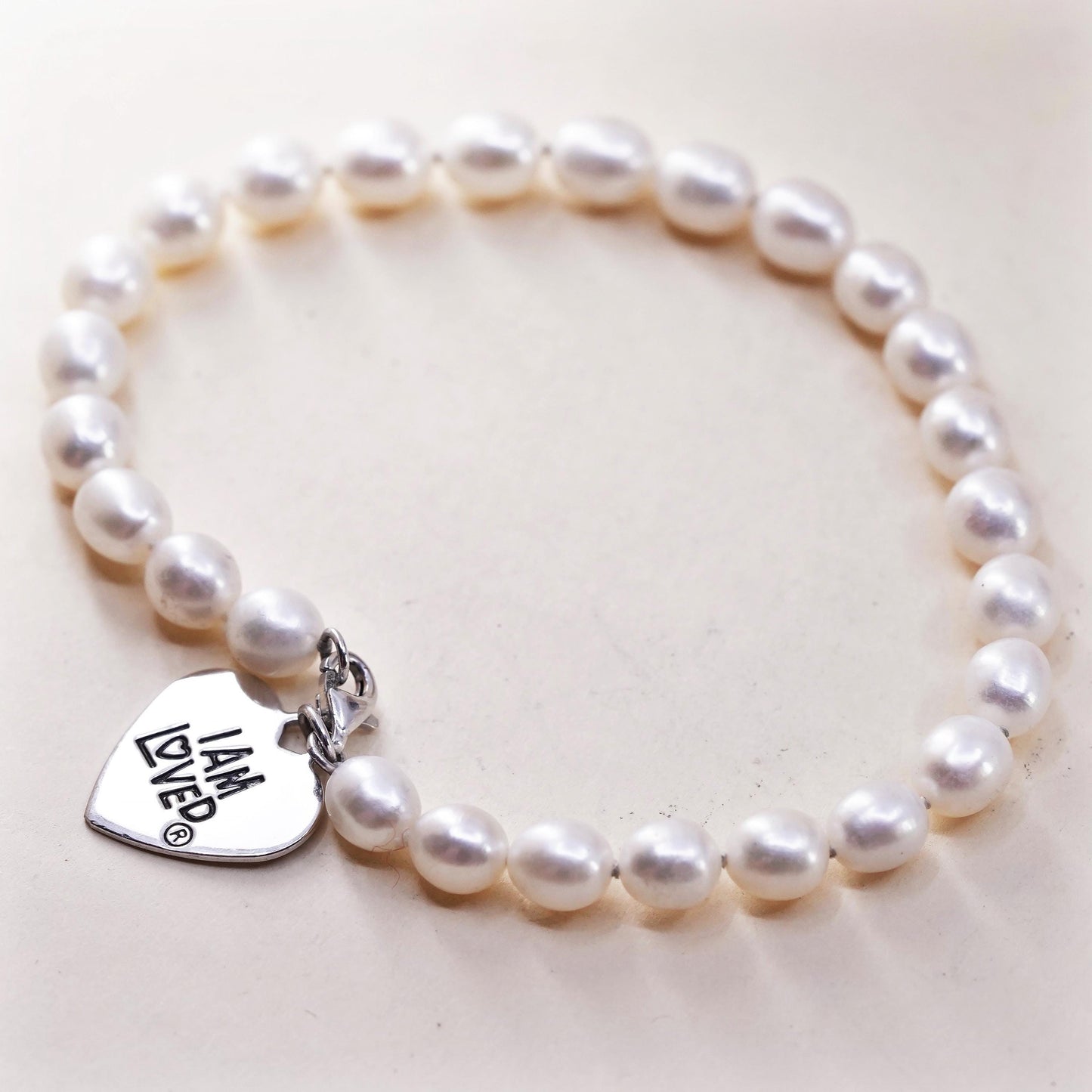 7.5”, VTG sterling silver bracelet, pearl beads 925 heart charm “I am loved”