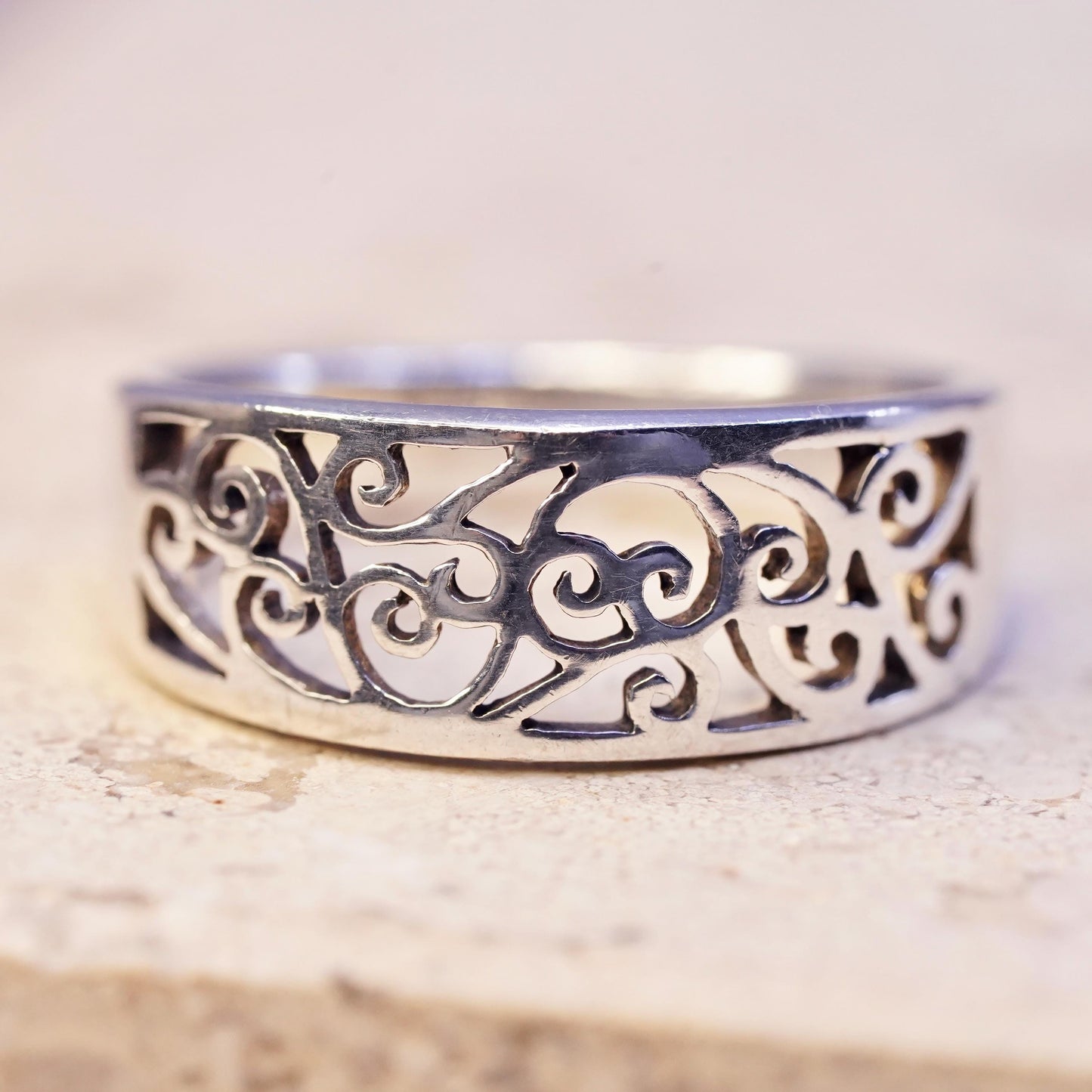 Size 6, vintage Sterling silver handmade ring, 925 Filigree swirl band
