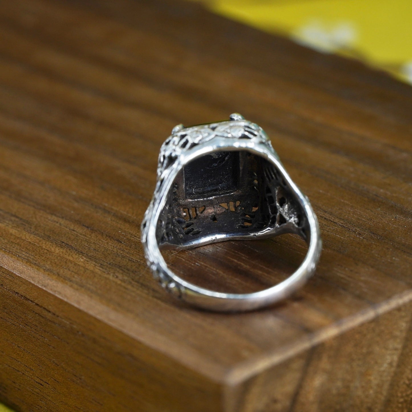 Size 6.5, vintage Sterling 925 silver handmade filigree statement ring w/ onyx