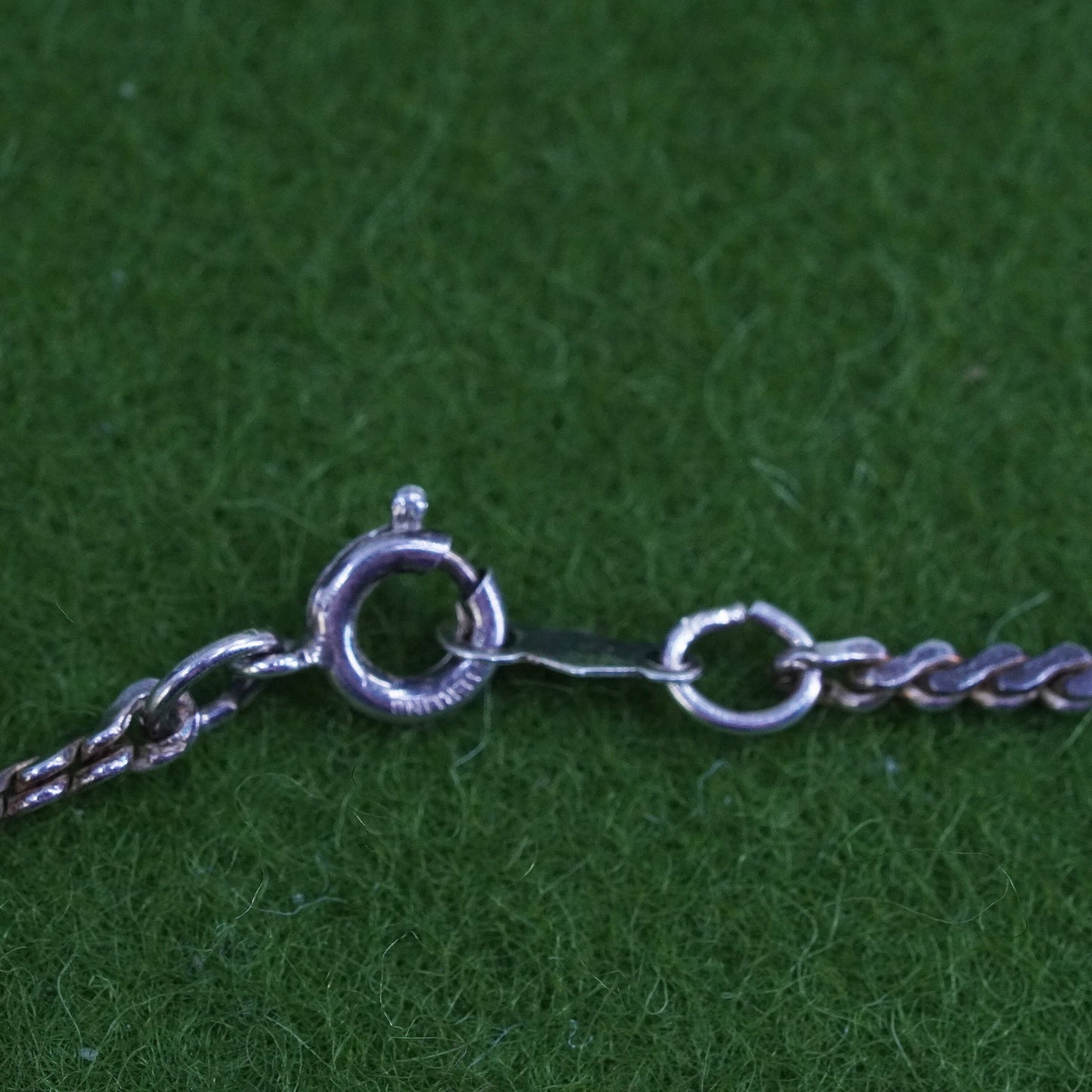 20” 2mm, Vintage sterling 925 silver S-link chain with glass heart pendant