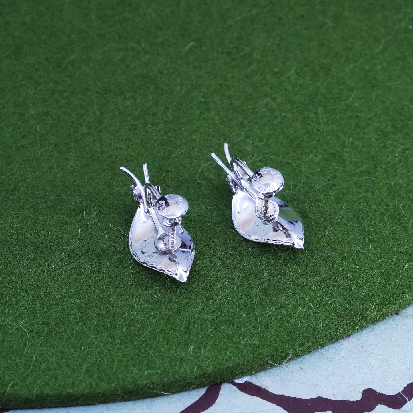 vtg bond boyd Sterling silver handmade earrings, 925 screw back leaf earrings