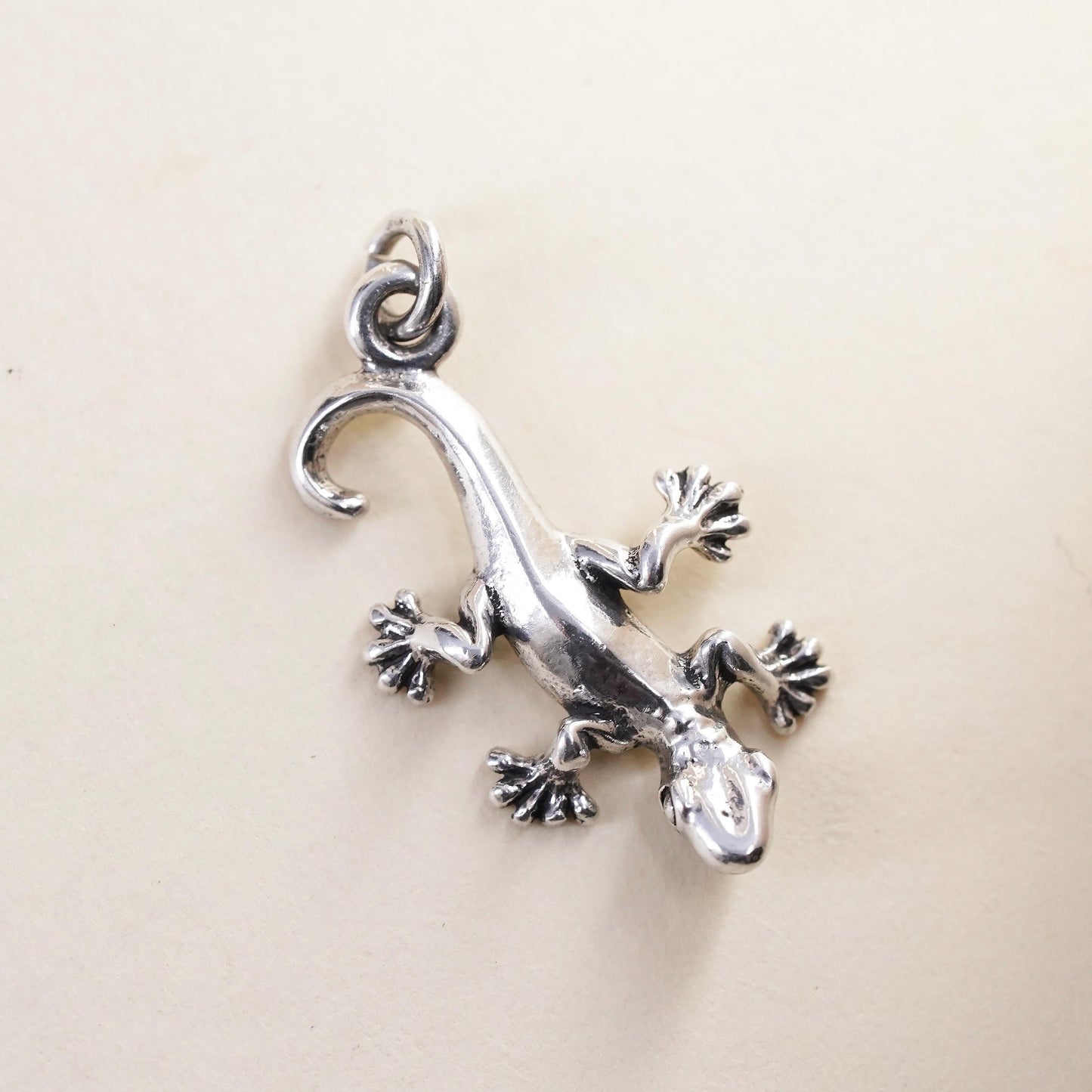 Vintage sterling silver charm, 925 handmade lizard pendant