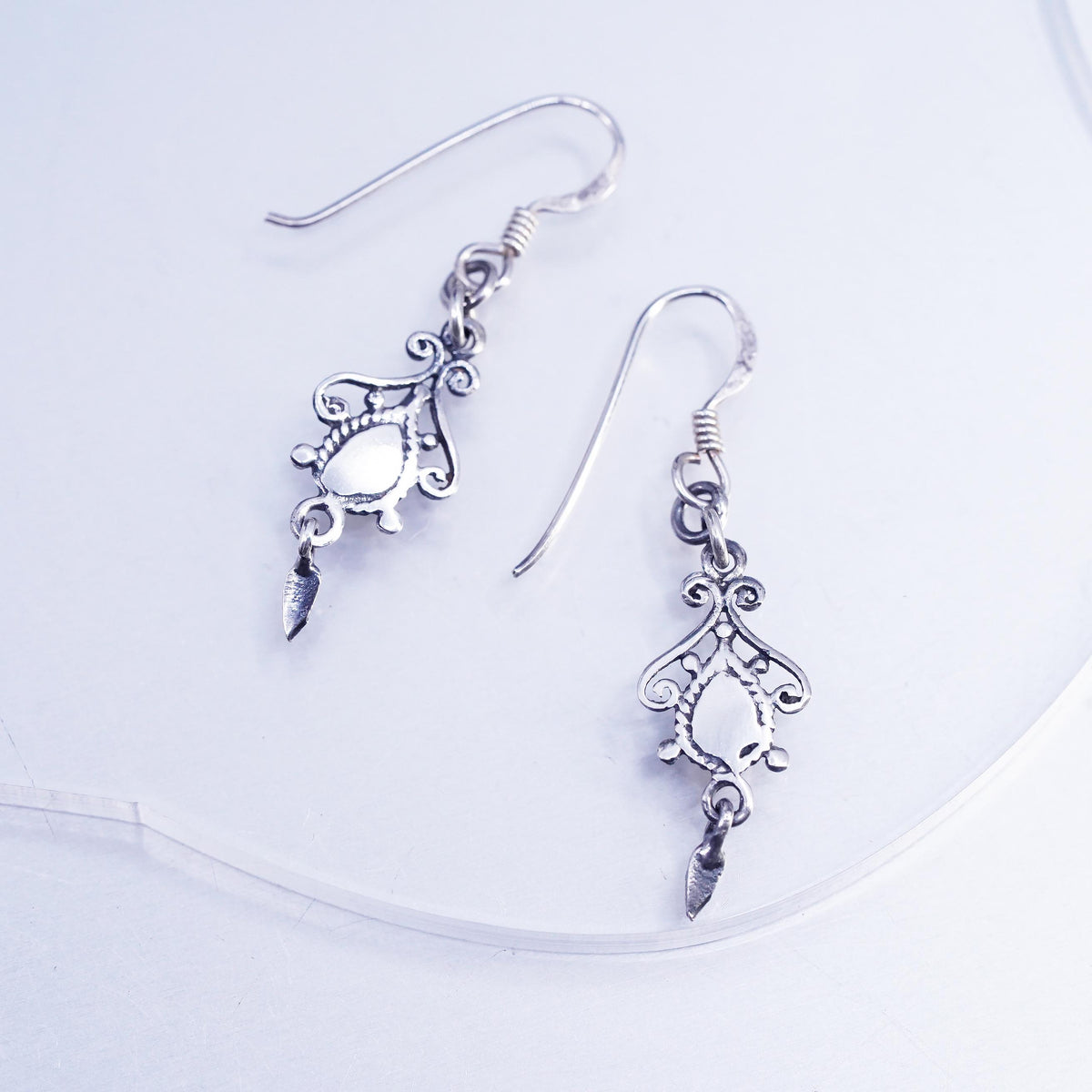 Vintage Sterling 925 Silver Filigree Teardrop Shaped Earrings Mother of Pearl