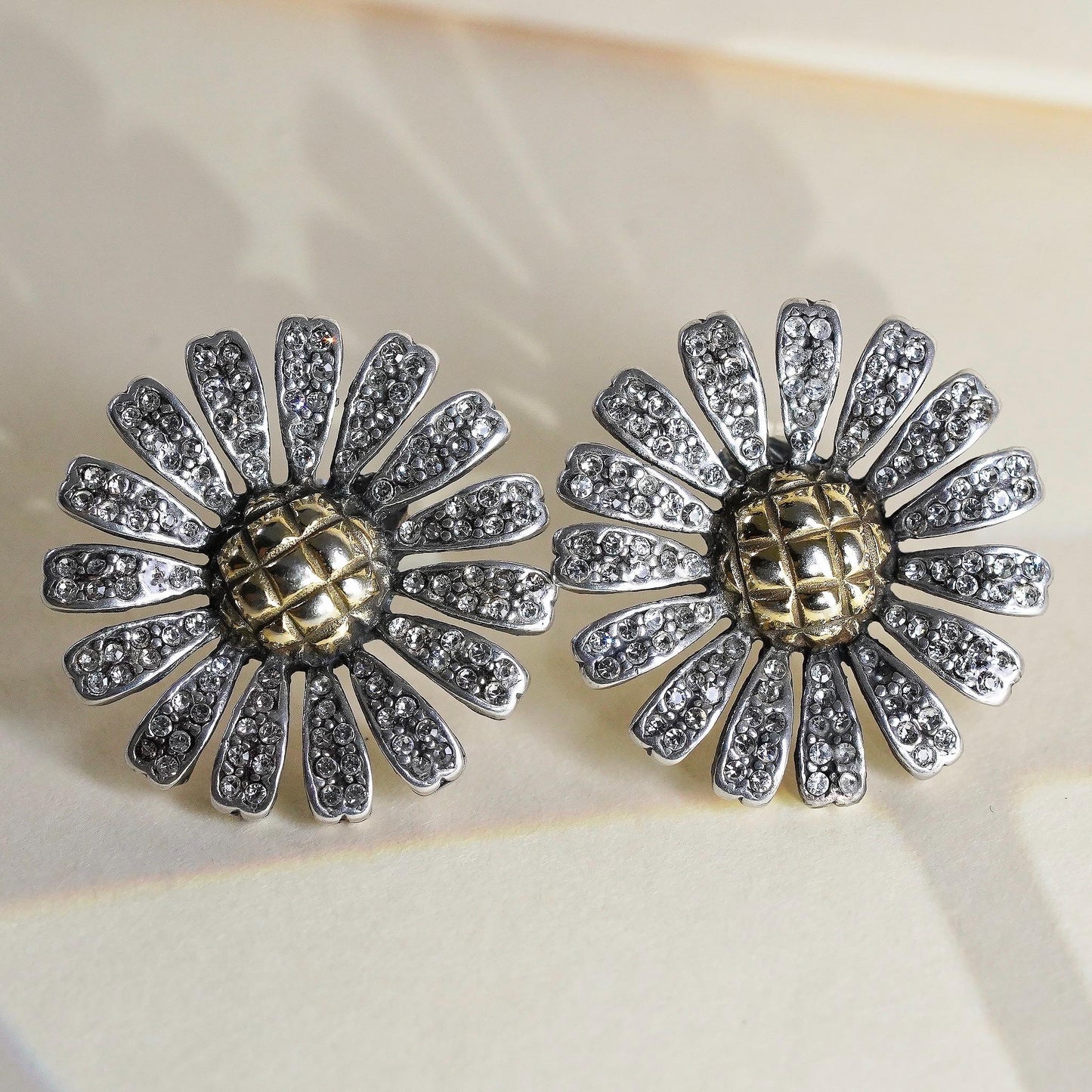 Vintage MMA Metropolitan Museum two tone Cluster CZ Daisy Flower Studs Earrings