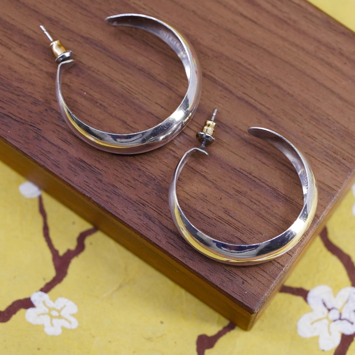 1.25", Vintage southwestern Sterling silver hoop earrings, 925 huggie studs