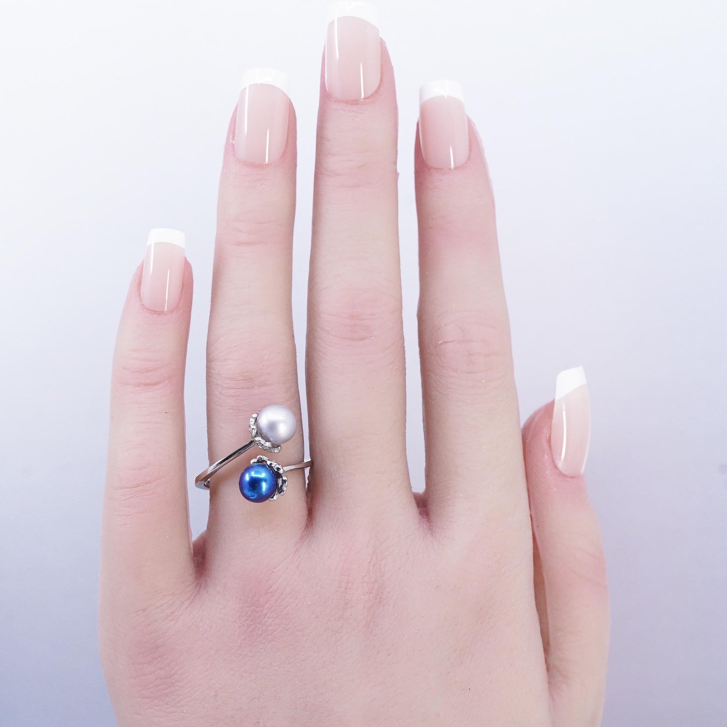 Size adjustable, vintage Sterling 925 silver wrap band ring blue gray pearl