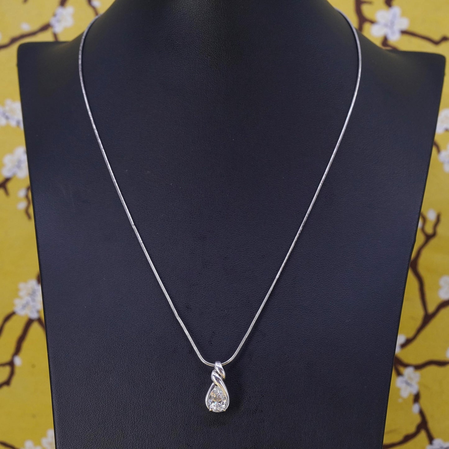 18", Kabana Sterling silver necklace, 925 snake chain teardrop pendant and cz