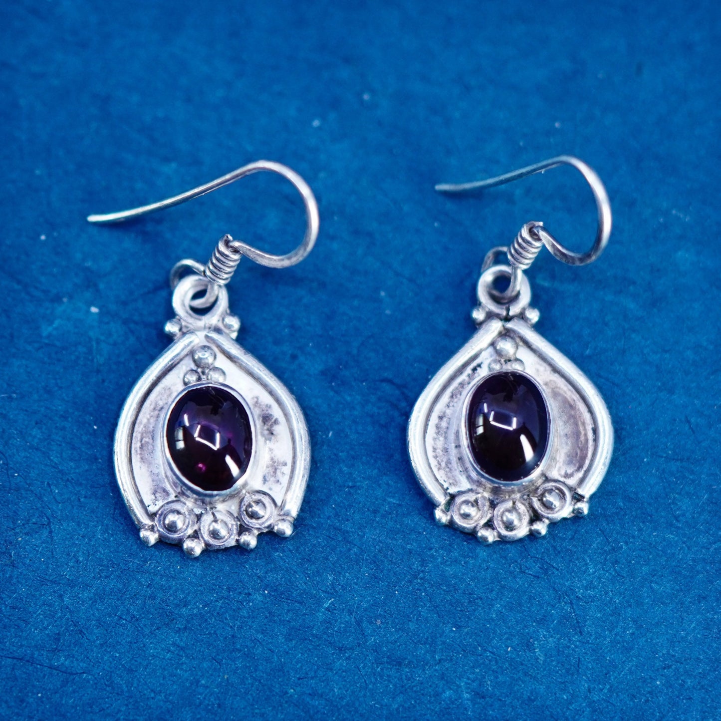 Vintage sterling 925 silver handmade earrings with garnet