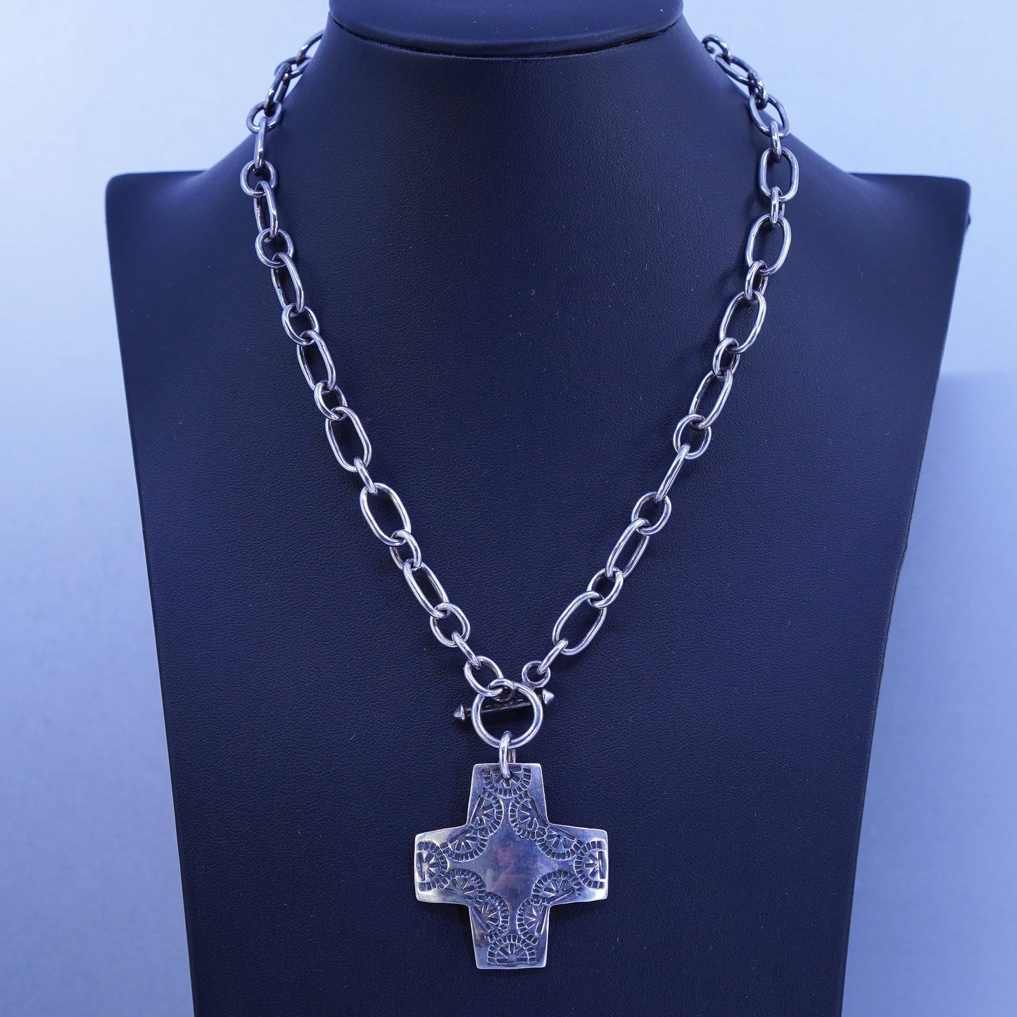 16”, retired silpada N0557 Sterling silver necklace 925 chain cross pendant
