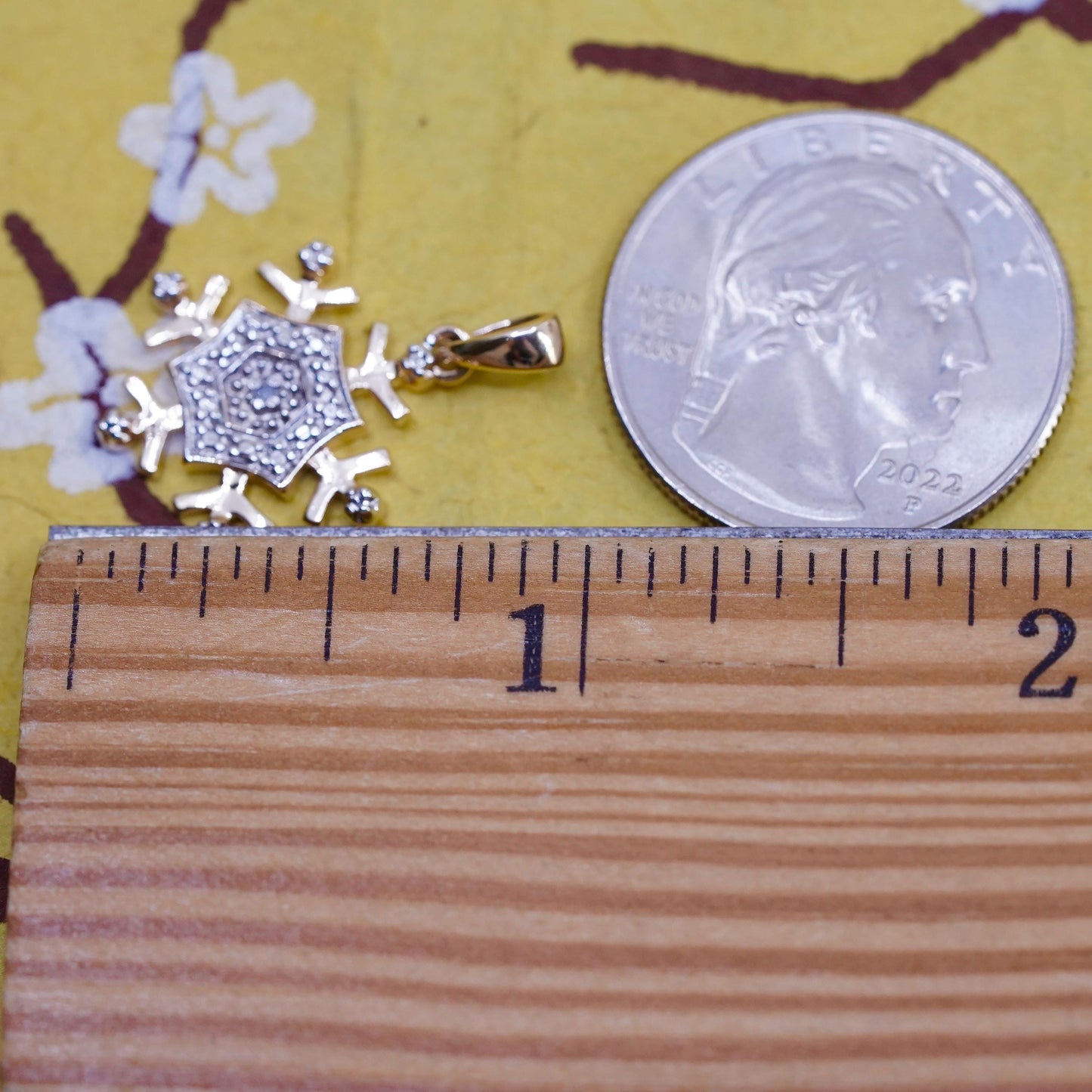 Vintage gold plated sterling 925 silver snowflake charm pendant with diamond