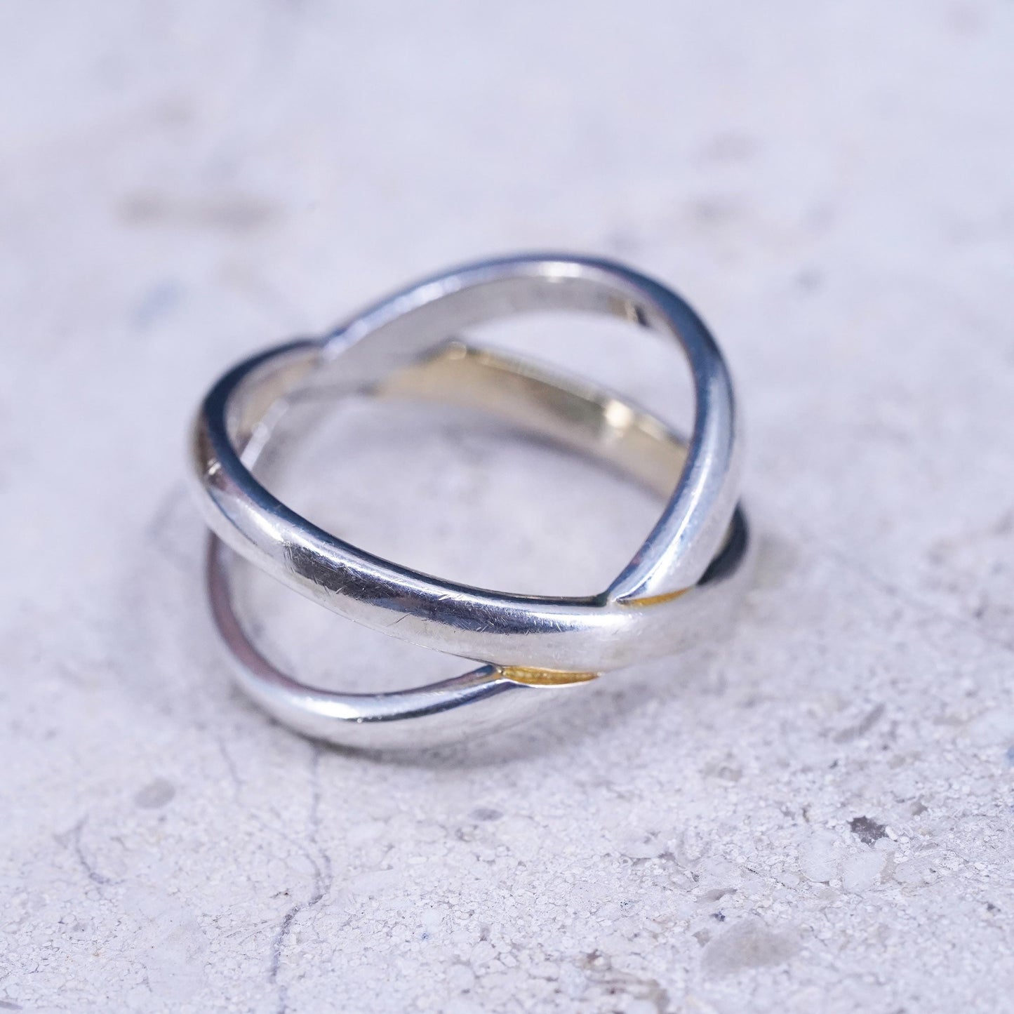 Size 8, vintage sterling silver handmade ring, 925 entwined band