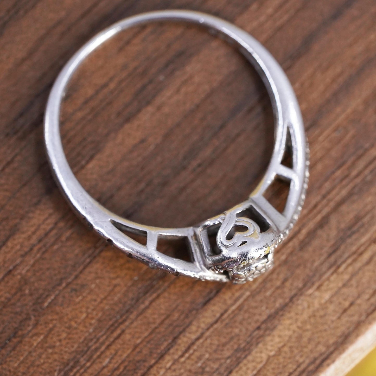 Size 8.25, vintage Sterling silver ring, 925 band with cluster diamond