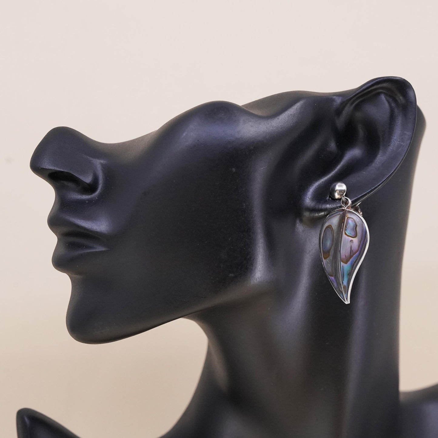 Mexican Taxco sterling silver single earring, 925 clip on leaf pendant abalone
