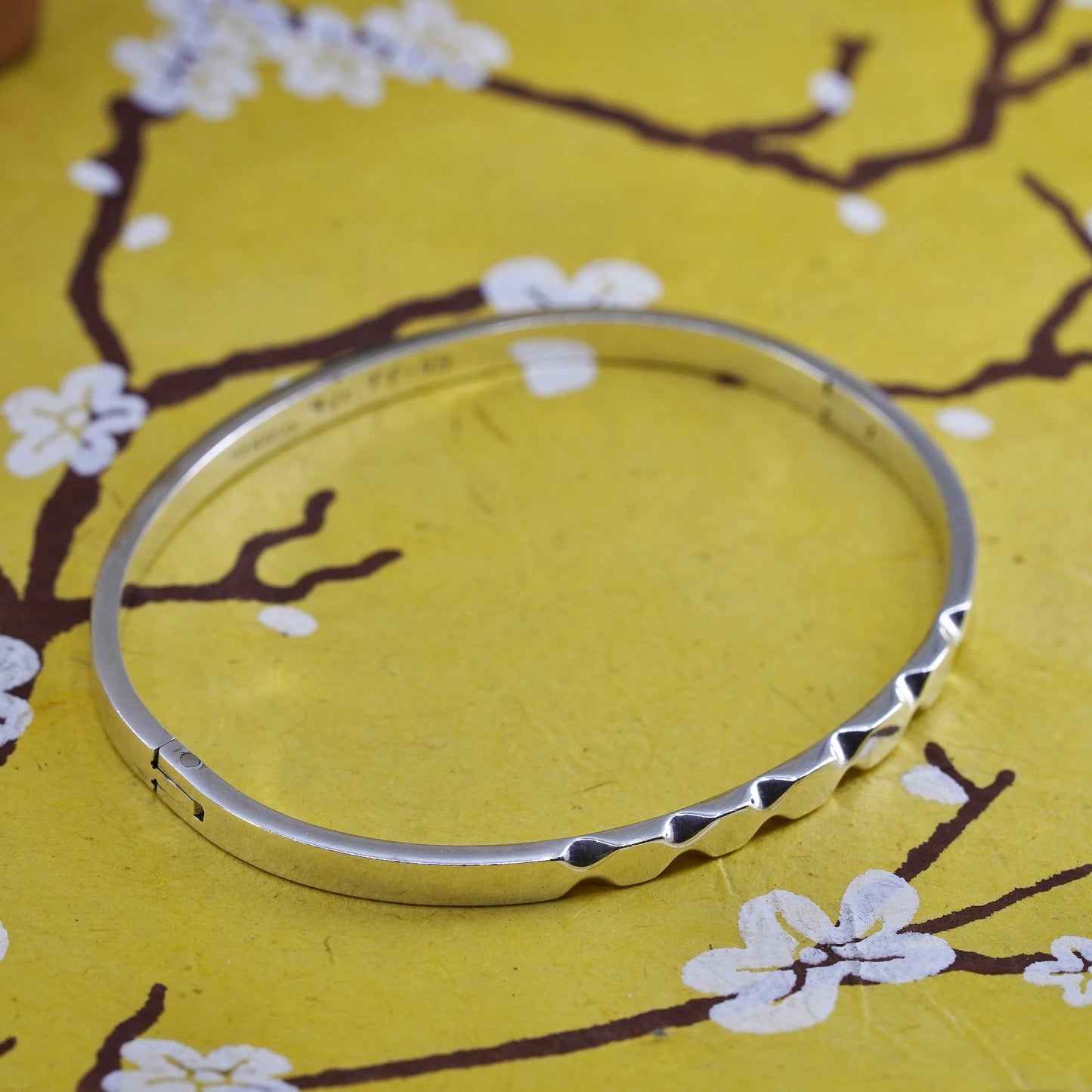 7", antique sterling silver handmade bracelet, 925 hinged textured bangle