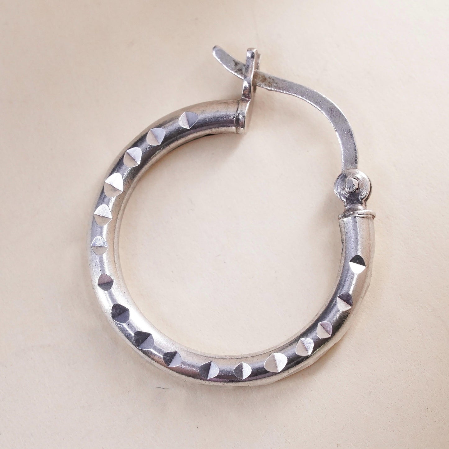 0.75", Vintage sterling 925 silver loop single earring, fashion primitive hoop