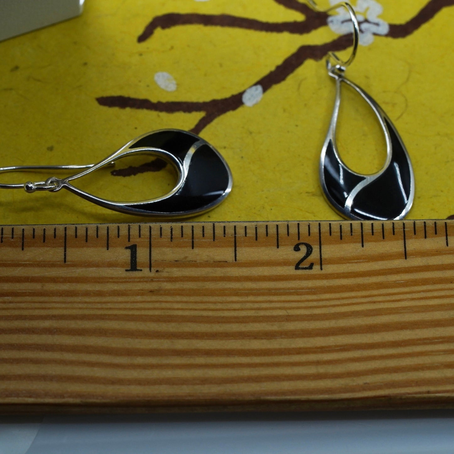 Vintage Sterling silver handmade earrings, Mexico 925 oval dangle w/ onyx inlay