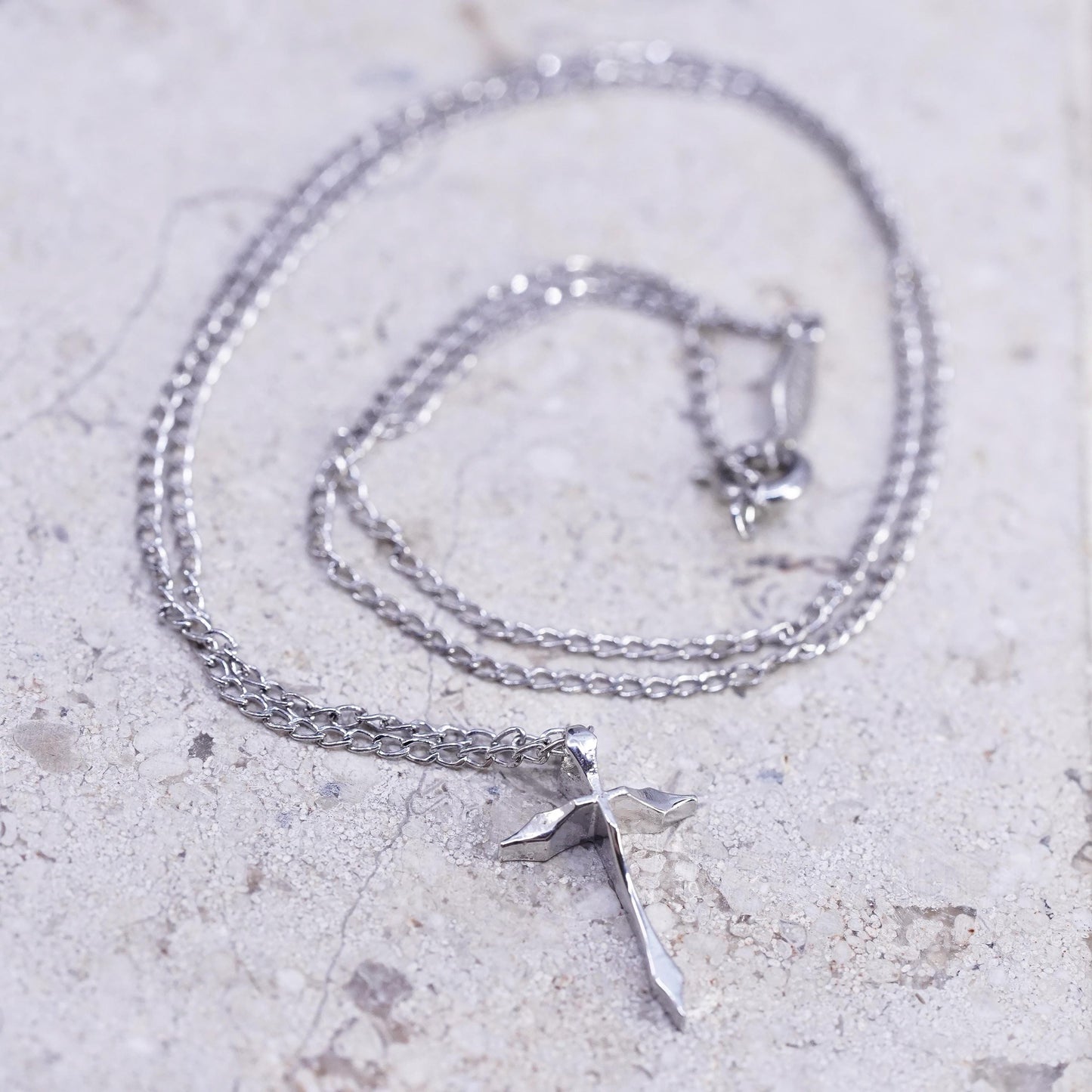 16", vintage Marvel Sterling silver necklace, 925 circle chain cross pendant