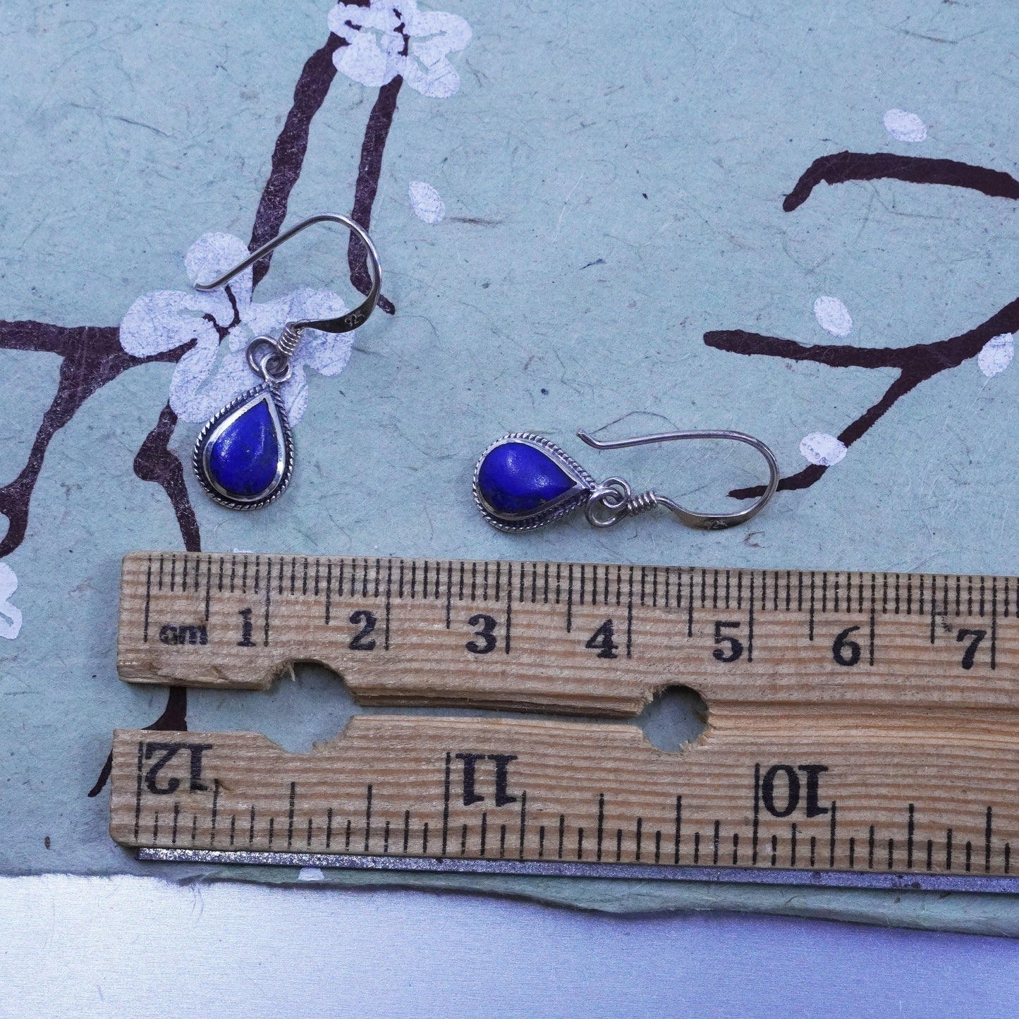 Vintage Sterling 925 Silver Handmade teardrop earrings with lapis lazuli