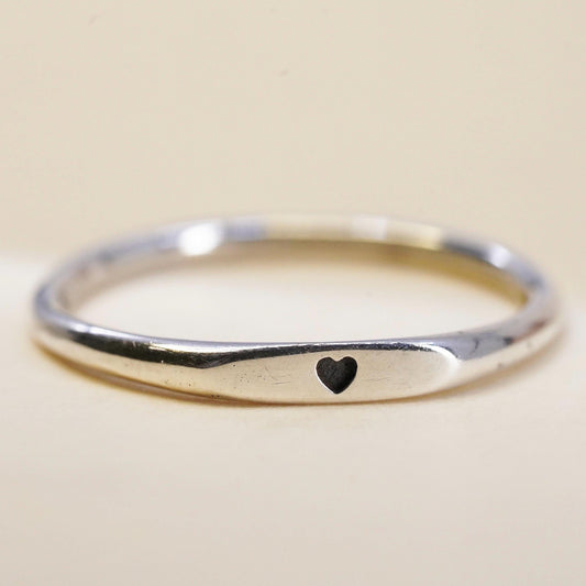 Size 6, Vintage sterling silver handmade stackable ring, 925 heart band