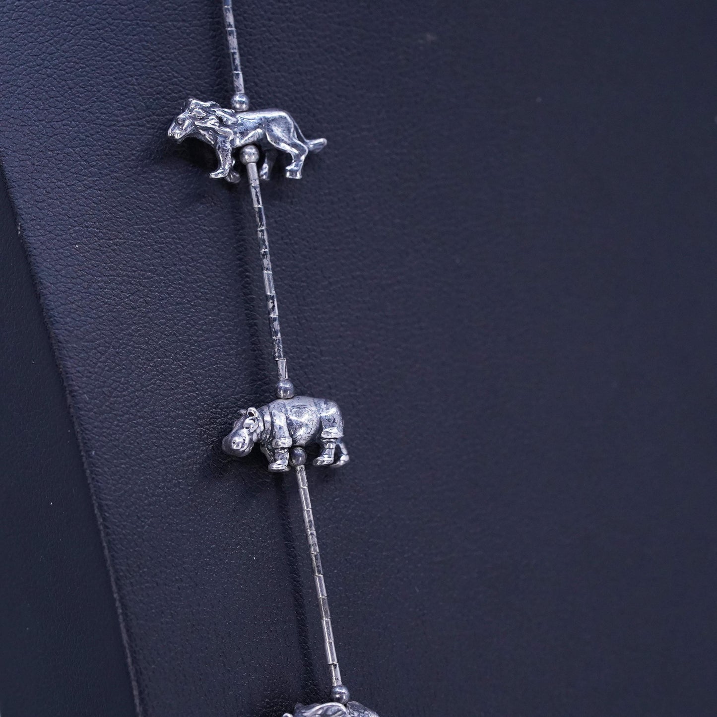 30”, Native American Liquid Sterling 925 Silver chain necklace, animal Fetish