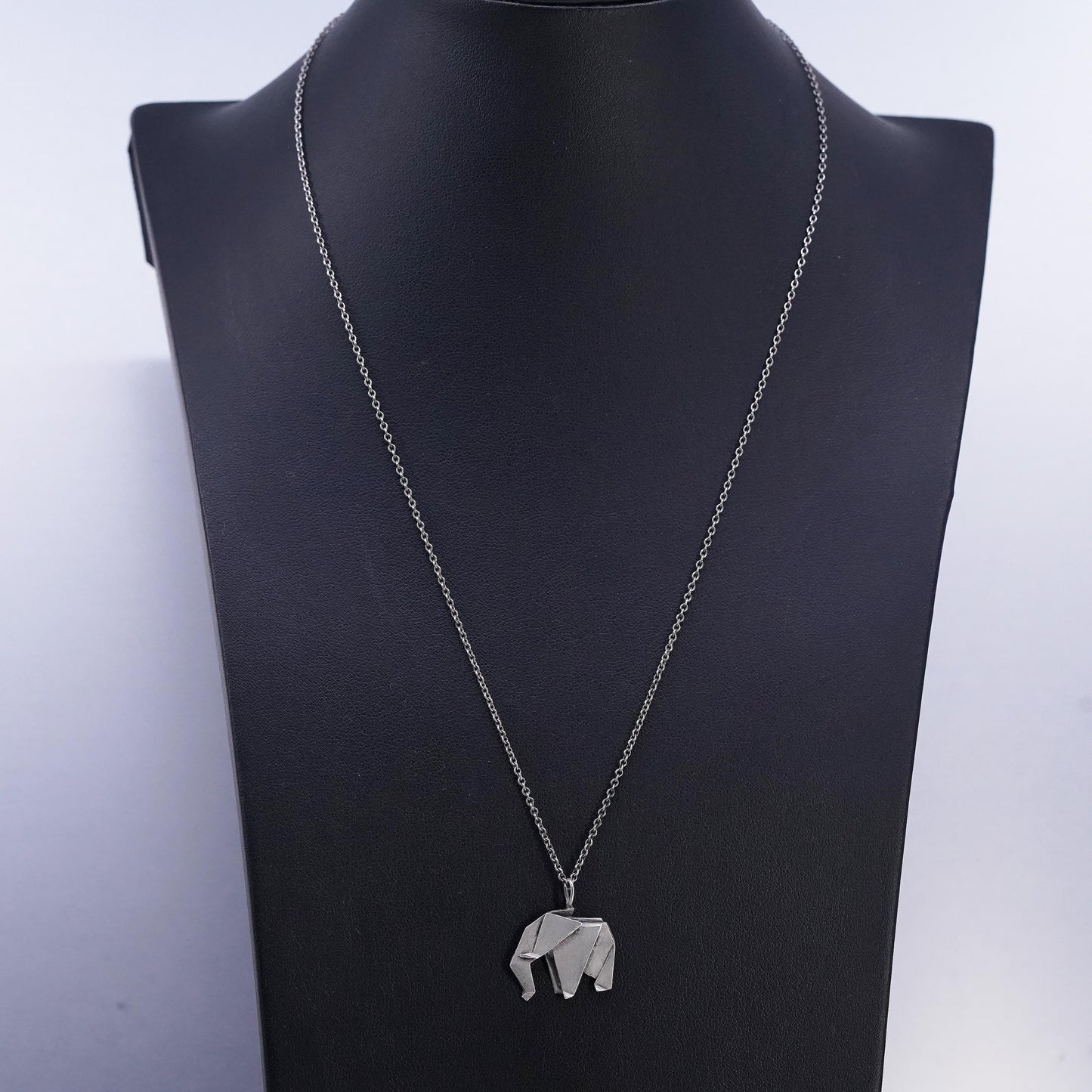 19", Vintage Sterling 925 silver circle necklace with origami elephant pendant