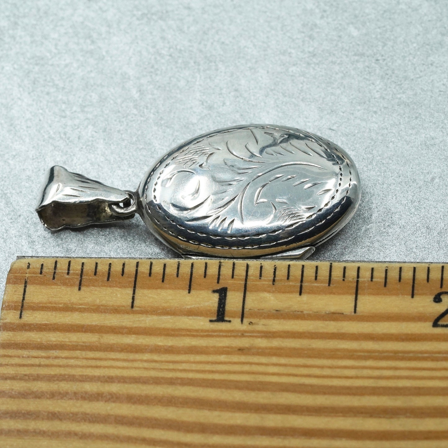 Sterling silver pendant charm, textured 925 oval floral two photos locket