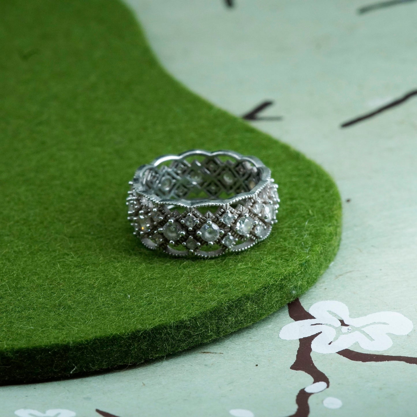 Size 8, Sterling silver ring, 925 silver with Cluster CZ cluster