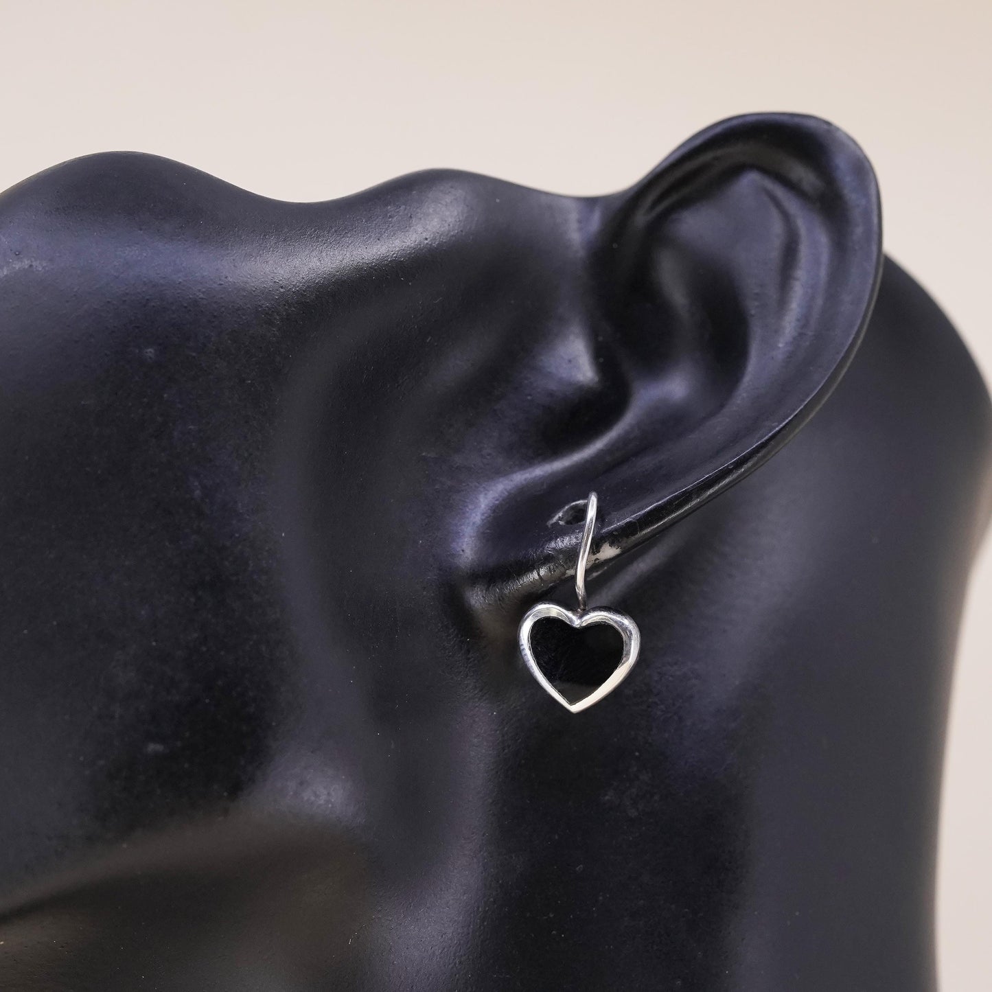 Vintage handmade single earring. Sterling 925 silver heart with onyx inlay