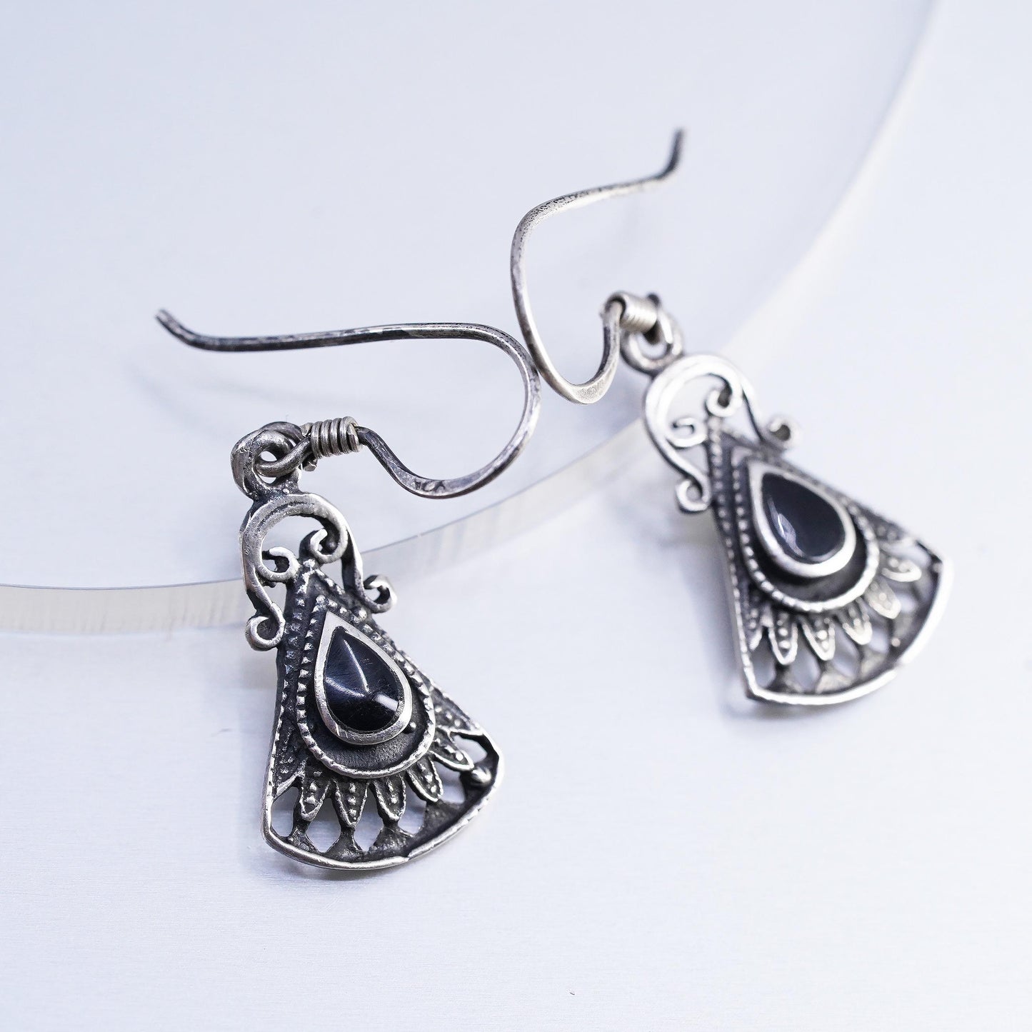 Vintage Sterling 925 silver handmade fan shaped earrings with black onyx