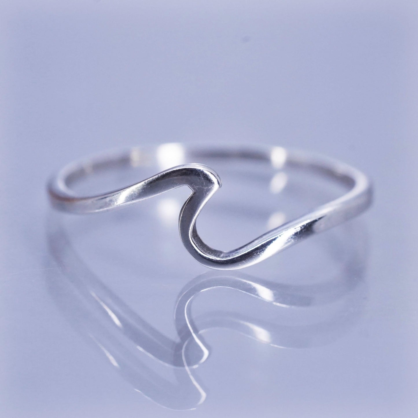 Size 9.75, vintage modern Sterling 925 silver handmade ring, wavy band