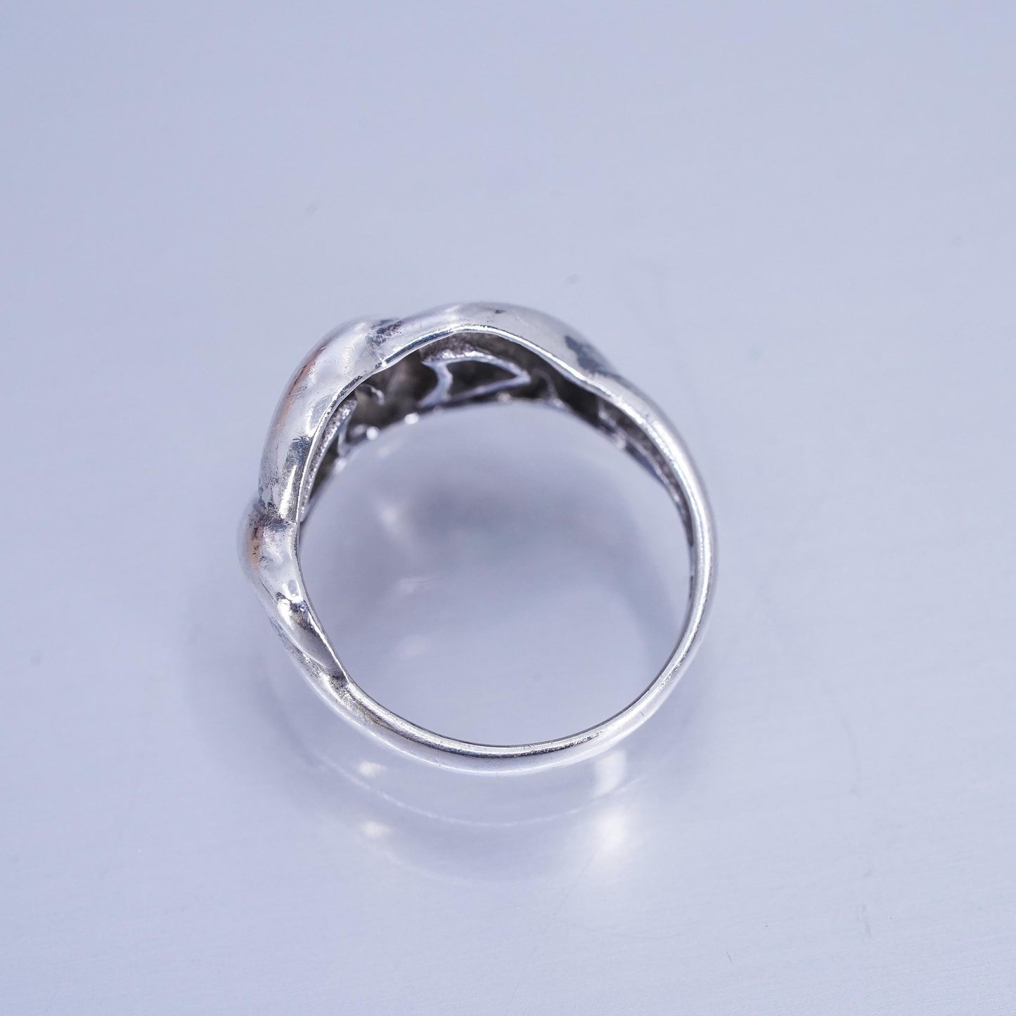 Size 6, vintage southwestern Sterling 925 silver entwined ring, band