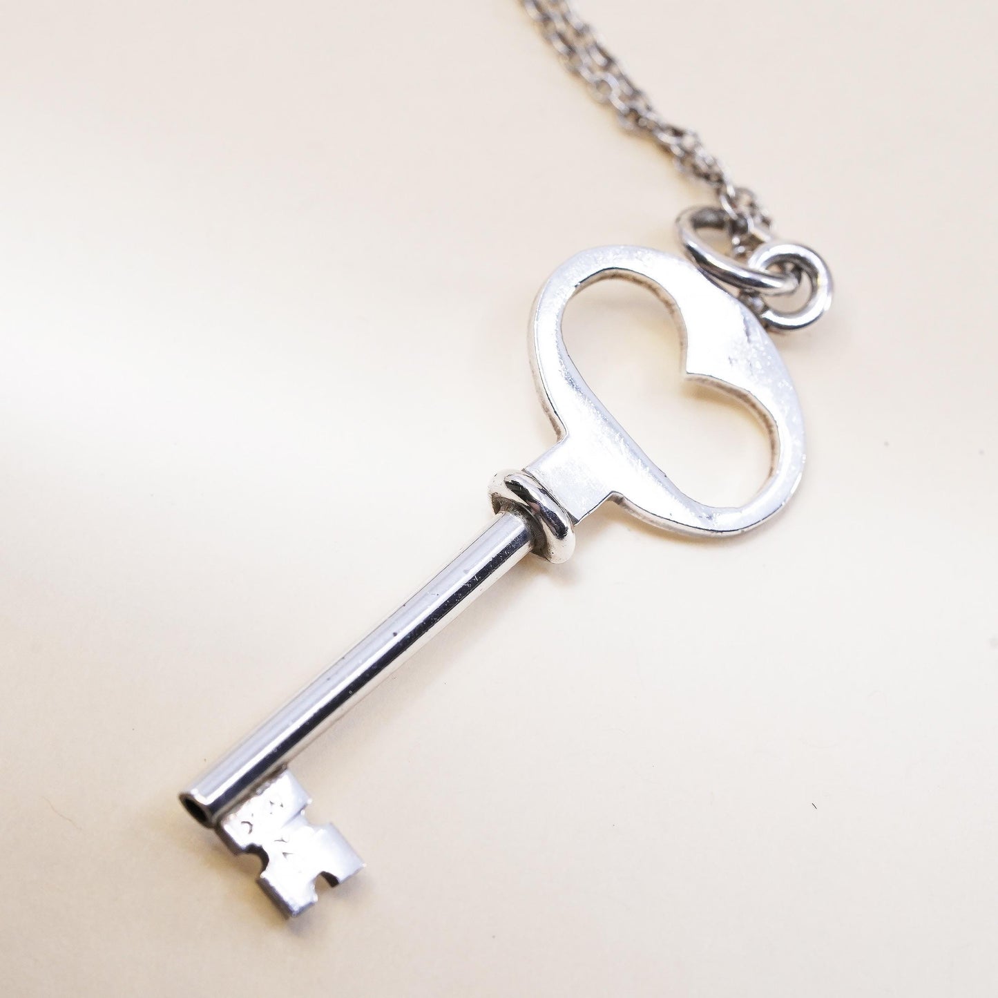 16”, vintage sterling silver handmade necklace, 925 circle chain key pendant