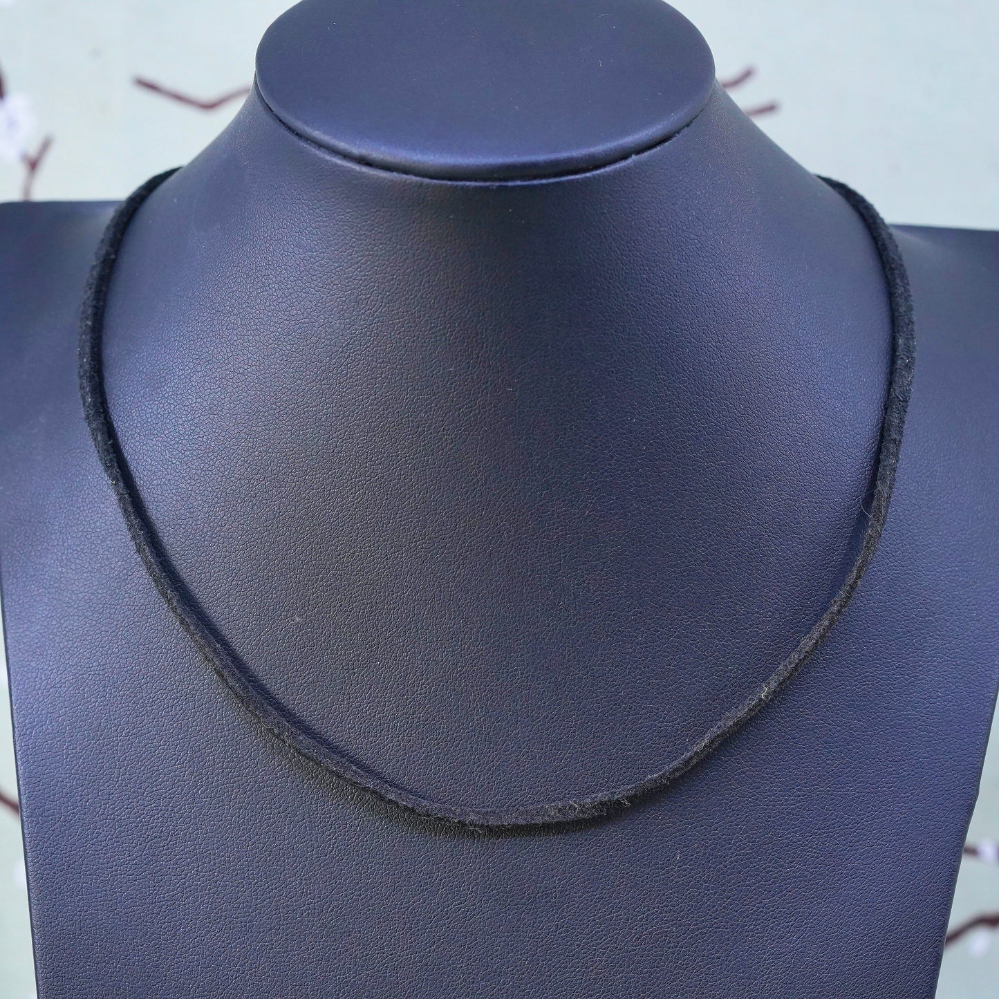 18”, Vintage Sterling 925 Silver Clasp with black Leather Necklace
