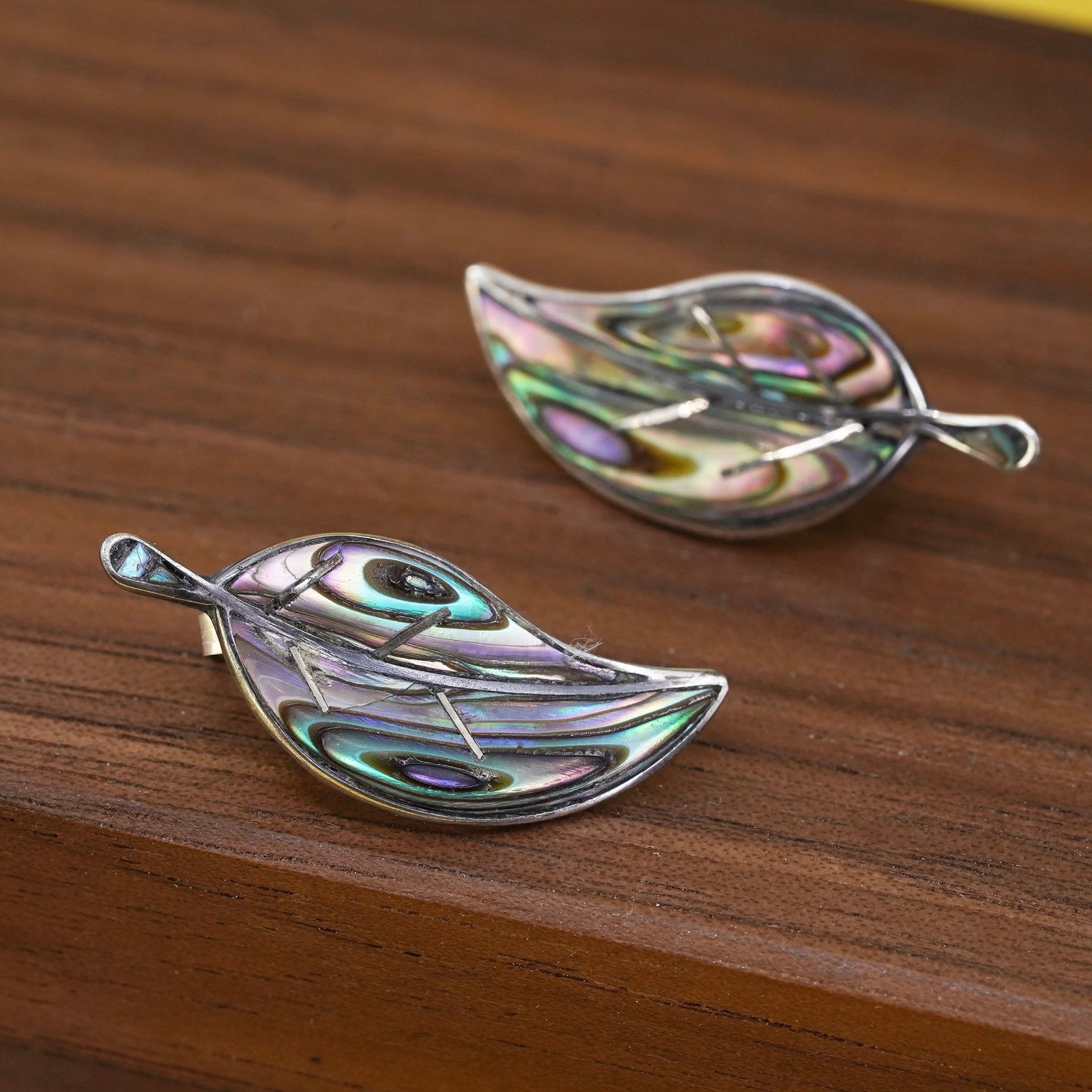 Vintage Mexican Sterling Silver handmade Earrings, 925 leaf studs with abalone